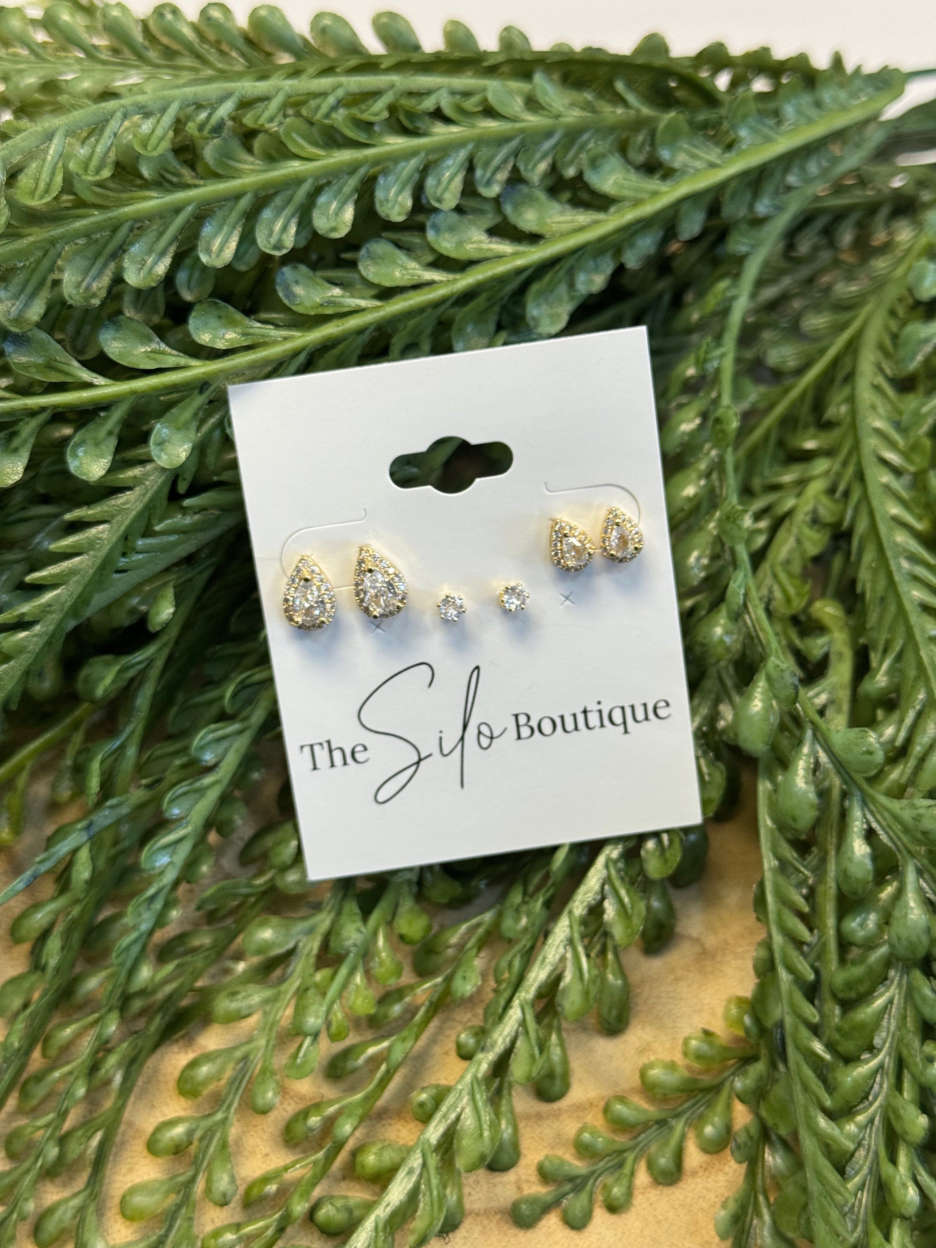 Pear Teardrop Earring Set-Gold-Earrings-fame-The Silo Boutique, Women's Fashion Boutique Located in Warren and Grand Forks North Dakota