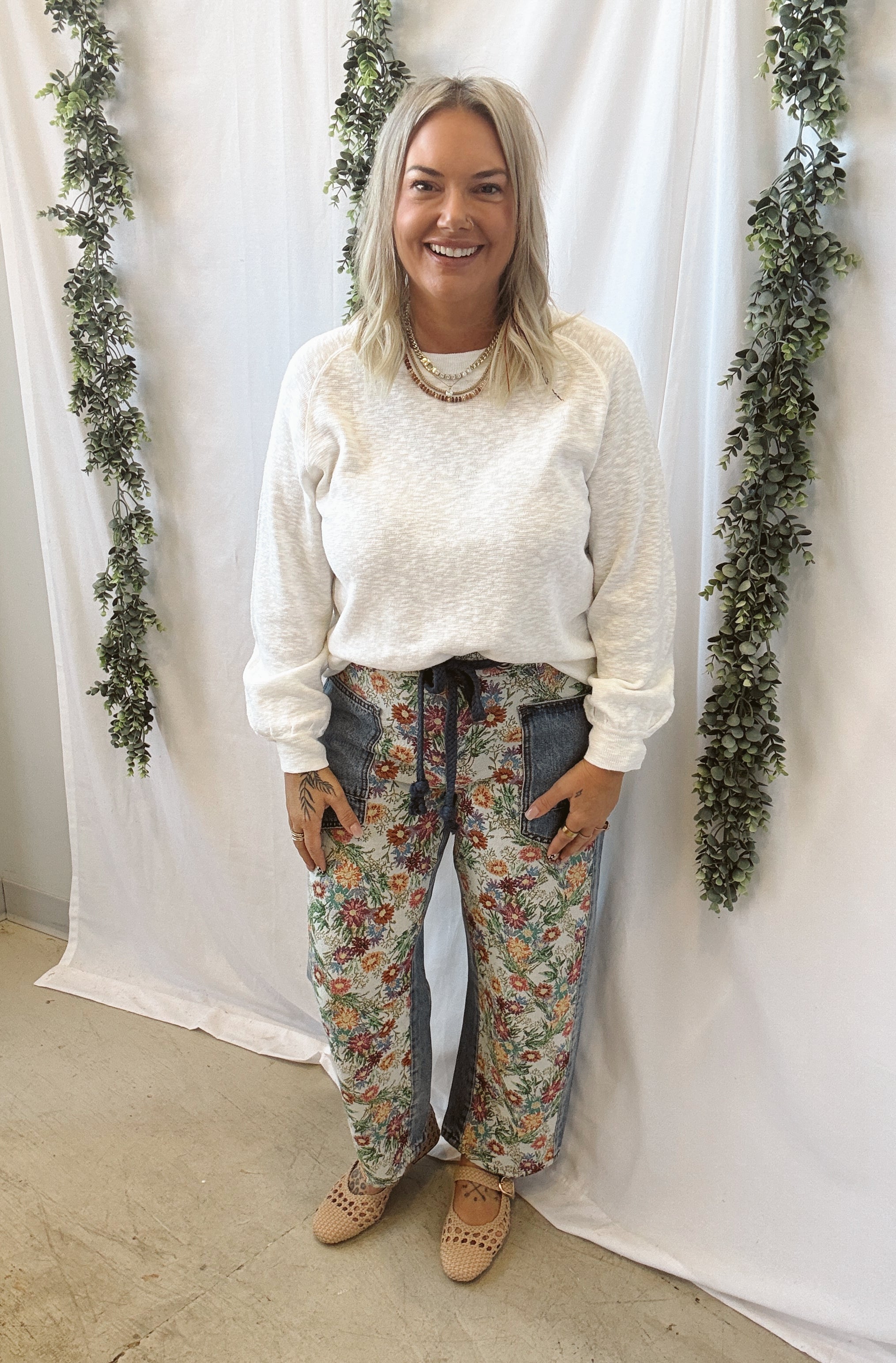 Oli and Hali Floral Barrel Jeans-Jeans-oli-The Silo Boutique, Women's Fashion Boutique Located in Warren and Grand Forks North Dakota