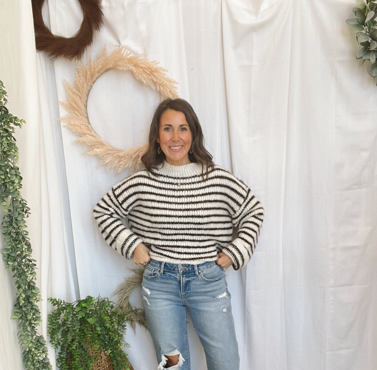 Risen Laurie Barrel Jeans-Jeans-risen-The Silo Boutique, Women's Fashion Boutique Located in Warren and Grand Forks North Dakota