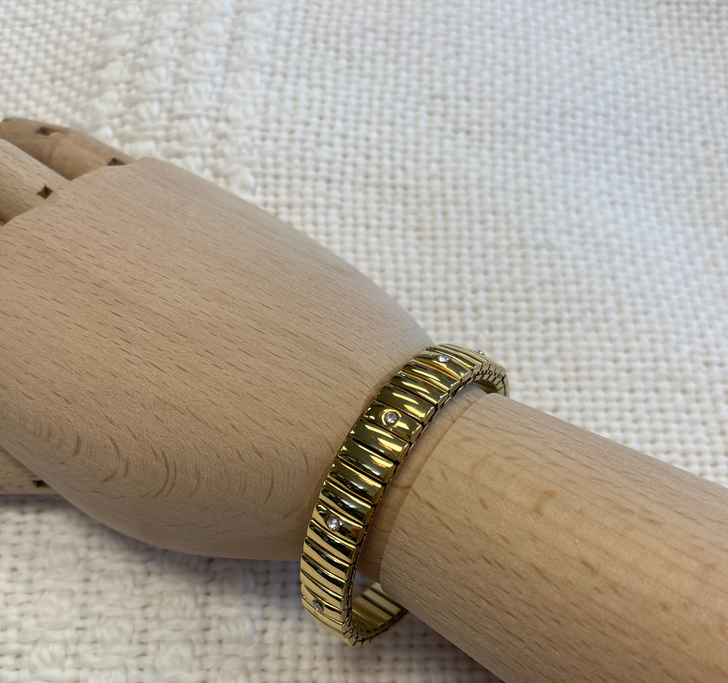 Stone Link Bracelet-Bracelets-Fame-The Silo Boutique, Women's Fashion Boutique Located in Warren and Grand Forks North Dakota