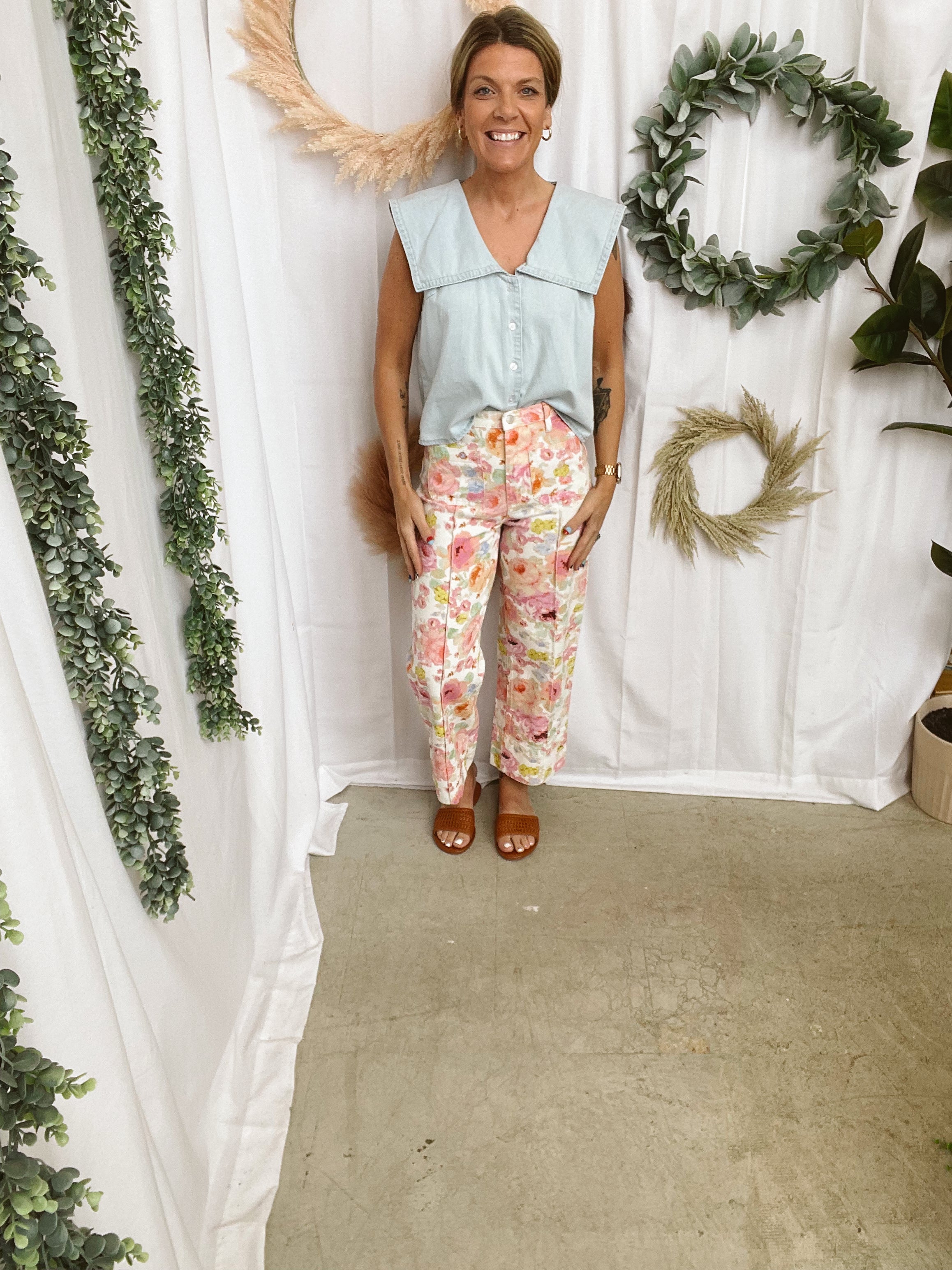 Botanical Pink Pants-Pants-entro-The Silo Boutique, Women's Fashion Boutique Located in Warren and Grand Forks North Dakota