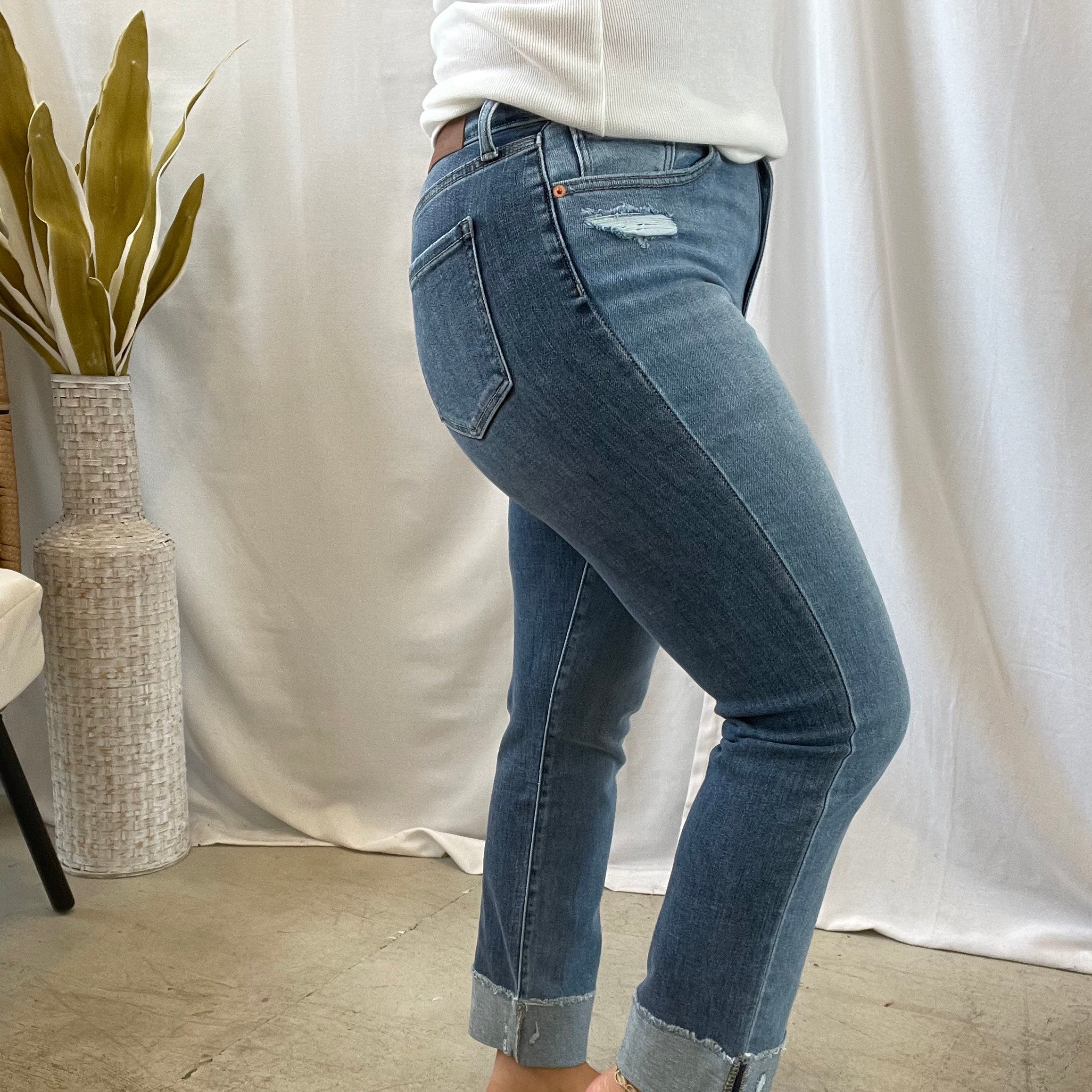 Artemis Vintage Mixed Wash Jeans-Jeans-Artemis Vintage-The Silo Boutique, Women's Fashion Boutique Located in Warren and Grand Forks North Dakota