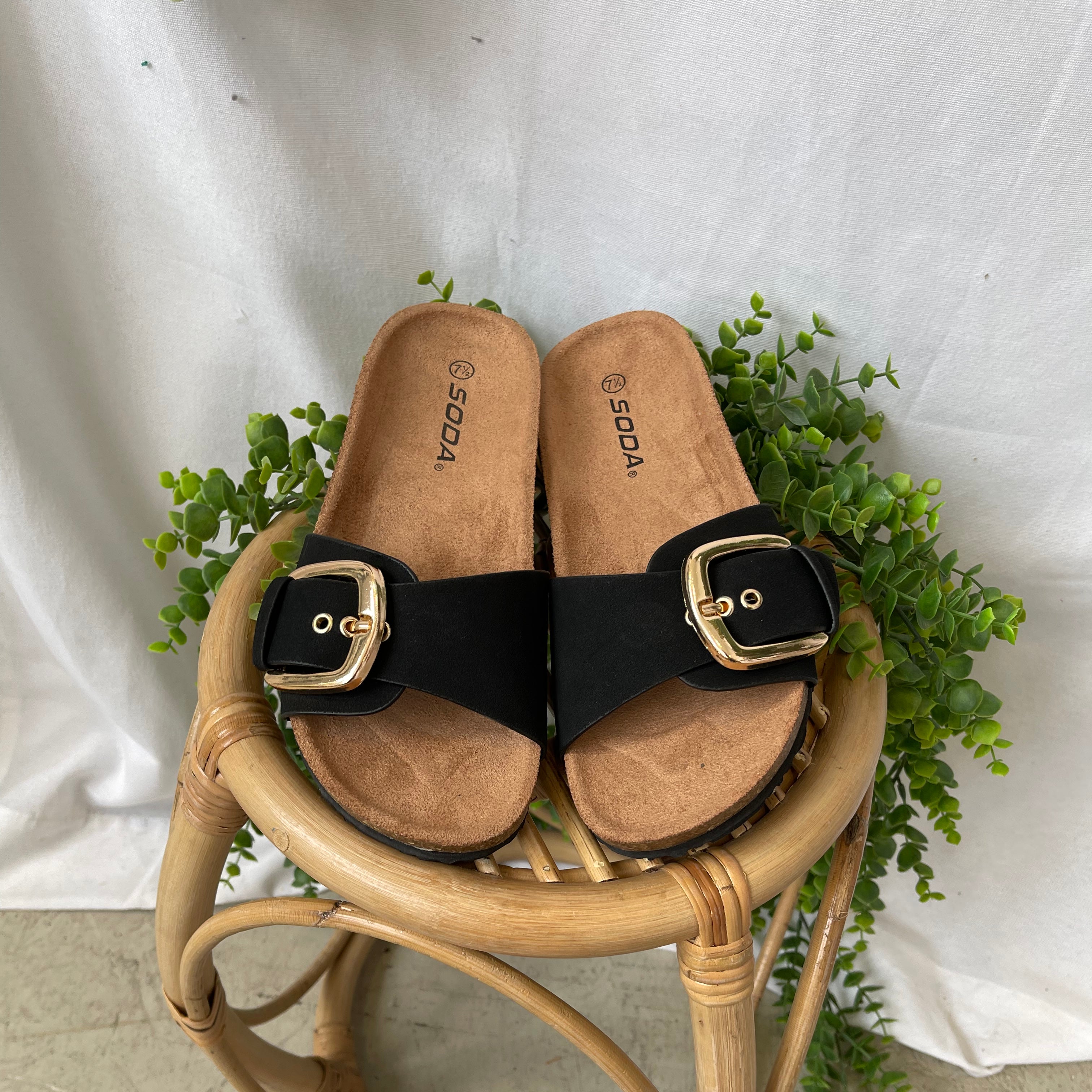 Soda Lizzy Sandal-Black-Shoes-soda-The Silo Boutique, Women's Fashion Boutique Located in Warren and Grand Forks North Dakota