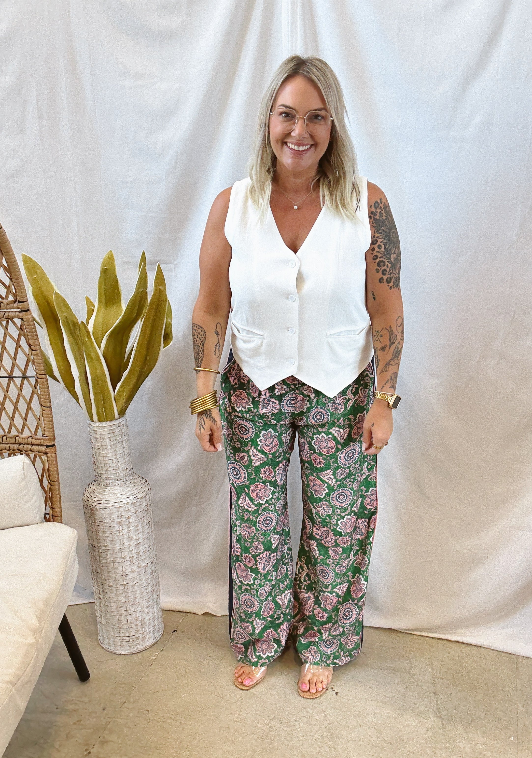 Green with Floral Pants-Final Sale-Pants-entro-The Silo Boutique, Women's Fashion Boutique Located in Warren and Grand Forks North Dakota
