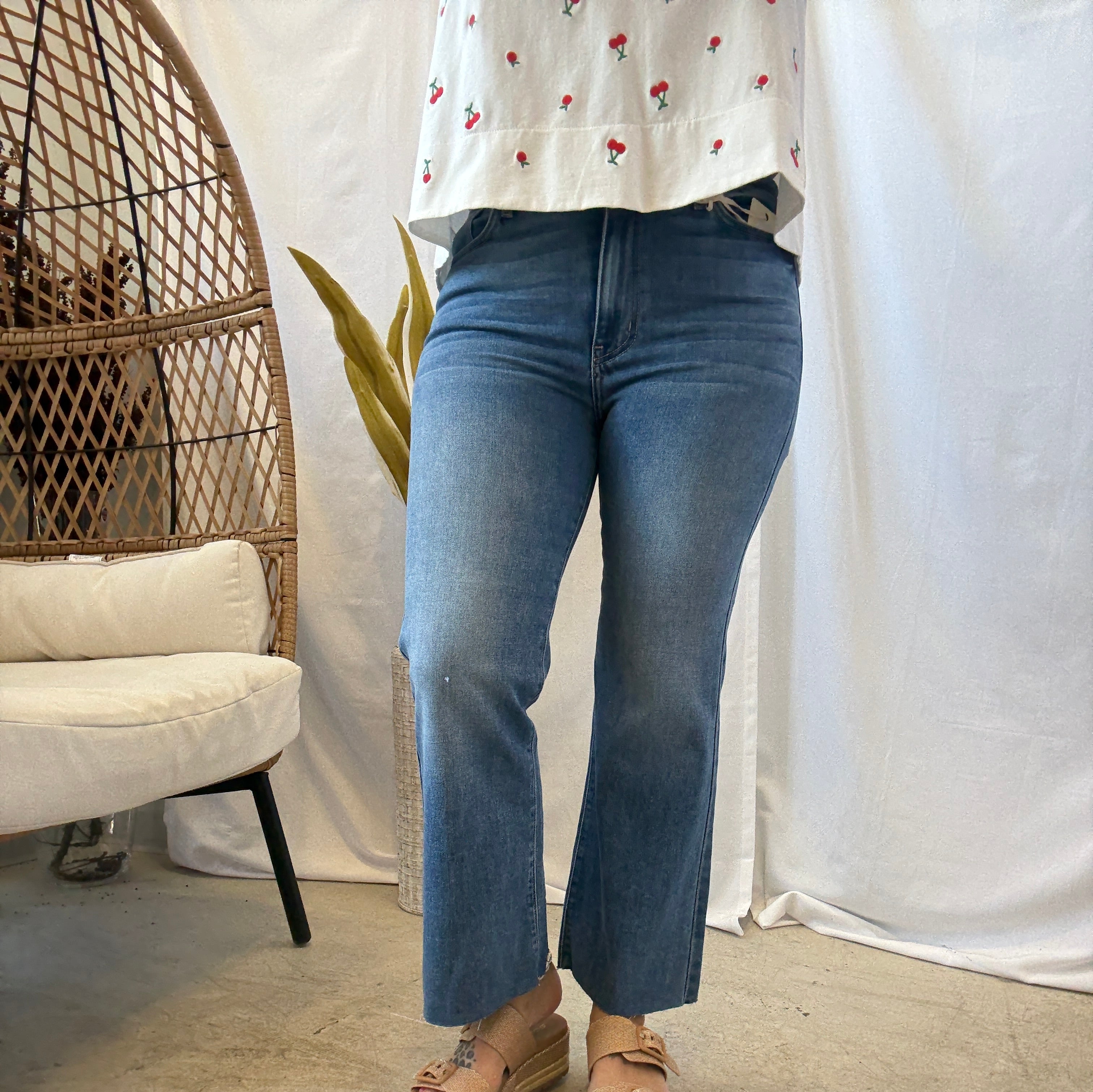 LTJ Sicily Medium Wash Scissor Cut Jeans-Jeans-Letters to Juliet-The Silo Boutique, Women's Fashion Boutique Located in Warren and Grand Forks North Dakota