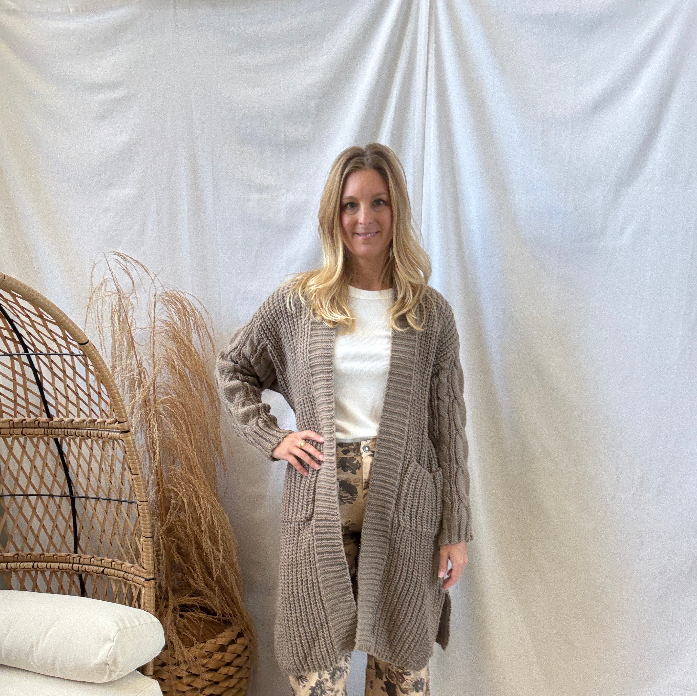 Mocha Cable Chunky Cardigan-Cardigans-promesa-The Silo Boutique, Women's Fashion Boutique Located in Warren and Grand Forks North Dakota