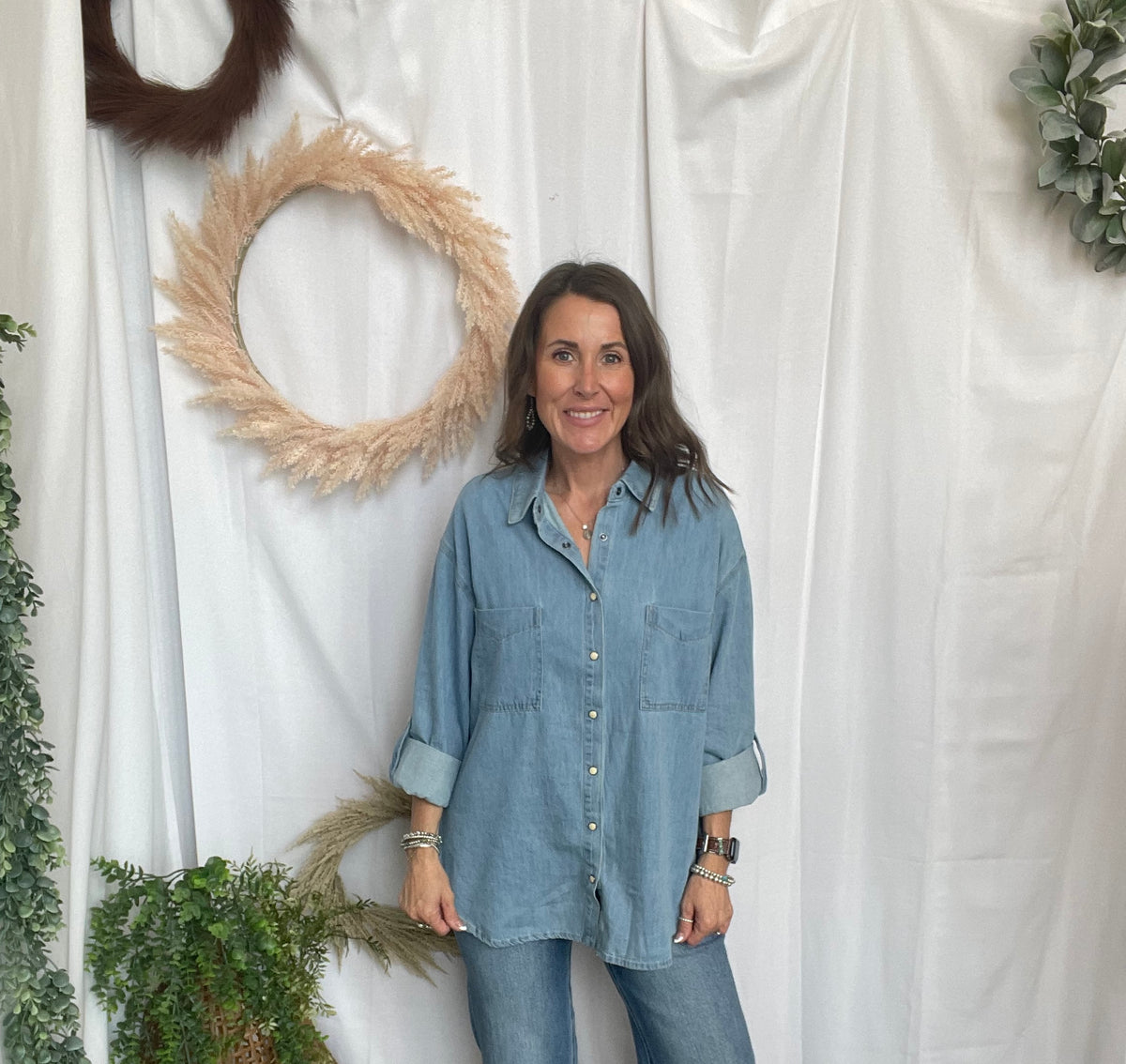 Vervet Lively Vintage Flare Jeans-Jeans-vervet-The Silo Boutique, Women's Fashion Boutique Located in Warren and Grand Forks North Dakota