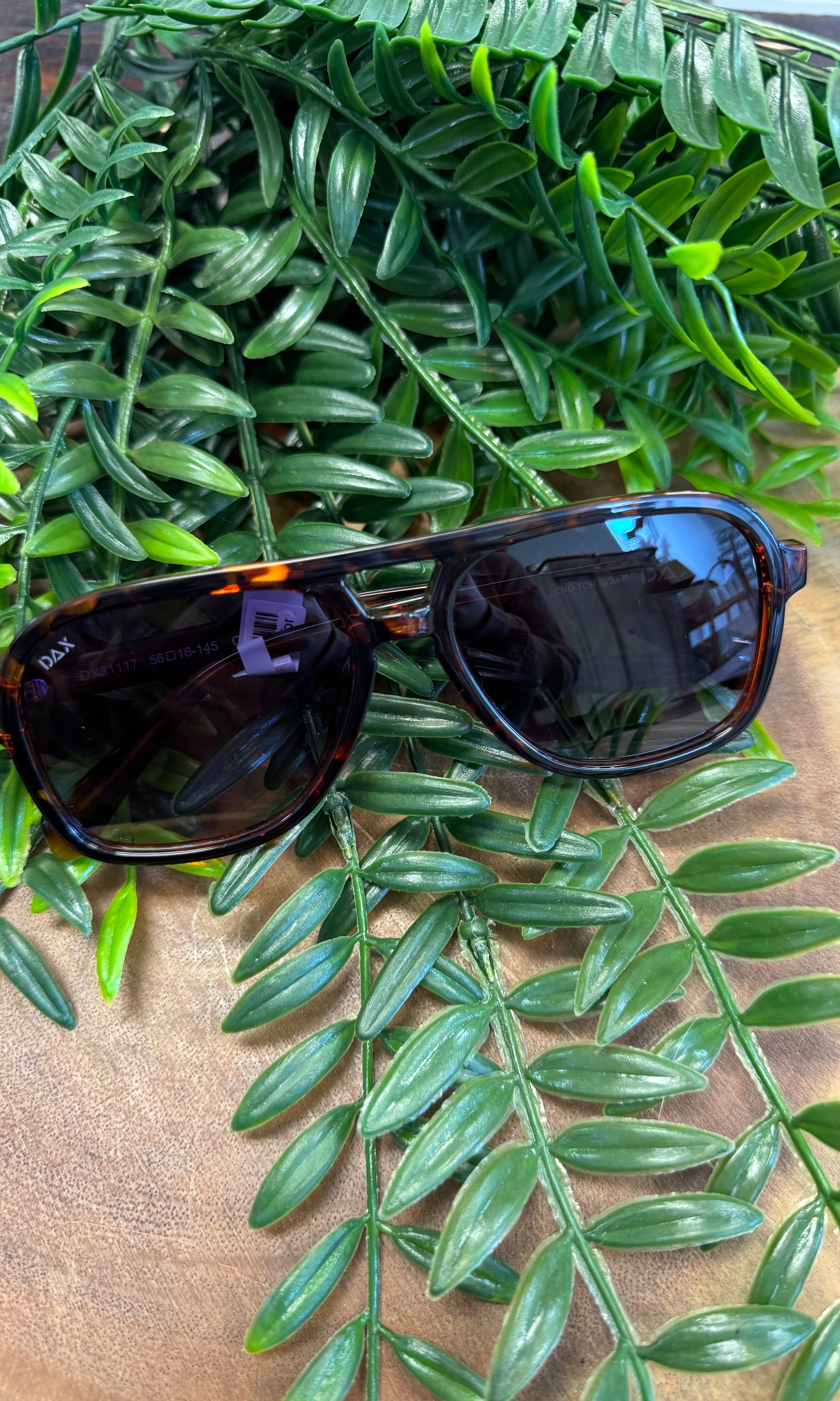Dax Cruz Sunglasses-Tortoise-Sunglasses-dax-The Silo Boutique, Women's Fashion Boutique Located in Warren and Grand Forks North Dakota