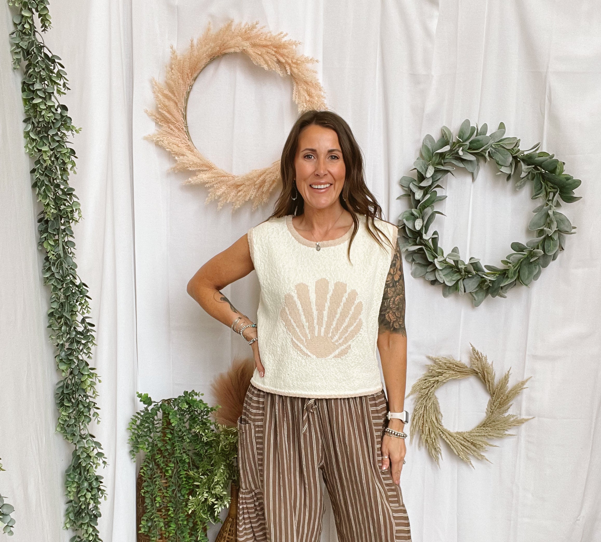 Seashell Knit Tank Top-Cream-Cardigans-promesa-The Silo Boutique, Women's Fashion Boutique Located in Warren and Grand Forks North Dakota