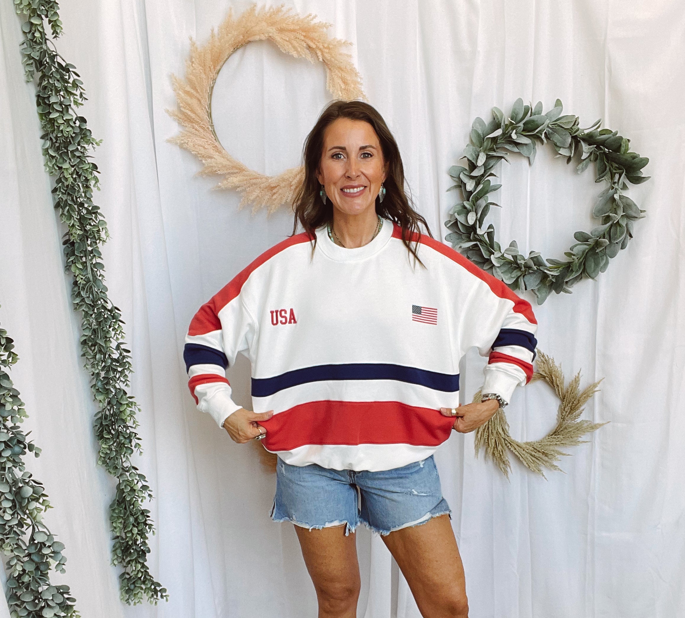 USA Crewneck Color Block Sweatshirt-Sweatshirts-lelis-The Silo Boutique, Women's Fashion Boutique Located in Warren and Grand Forks North Dakota