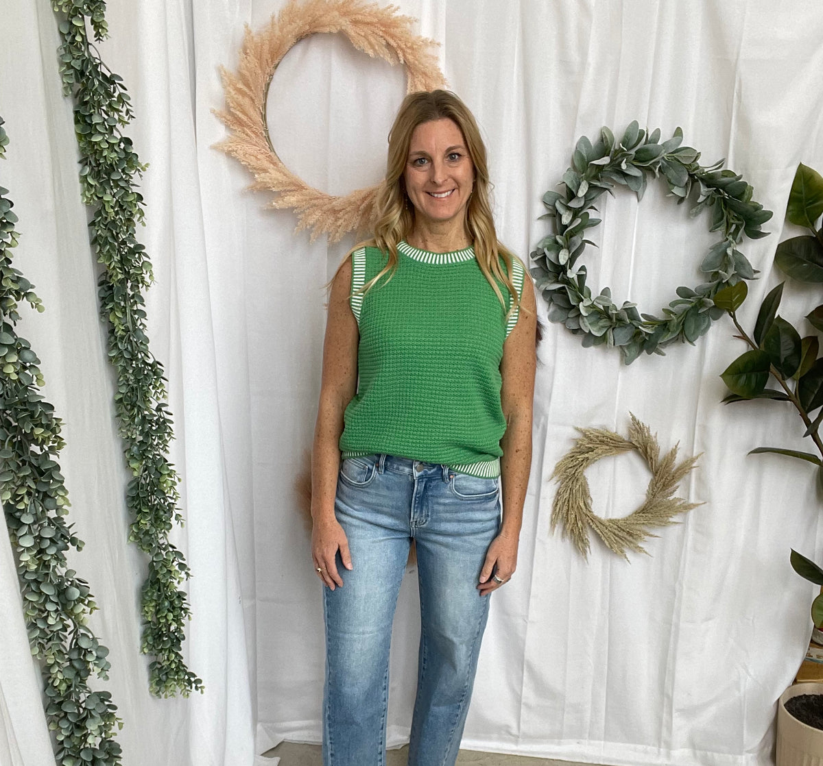 Risen Raw Slouchy Crop Barrel Jeans-Jeans-risen-The Silo Boutique, Women's Fashion Boutique Located in Warren and Grand Forks North Dakota