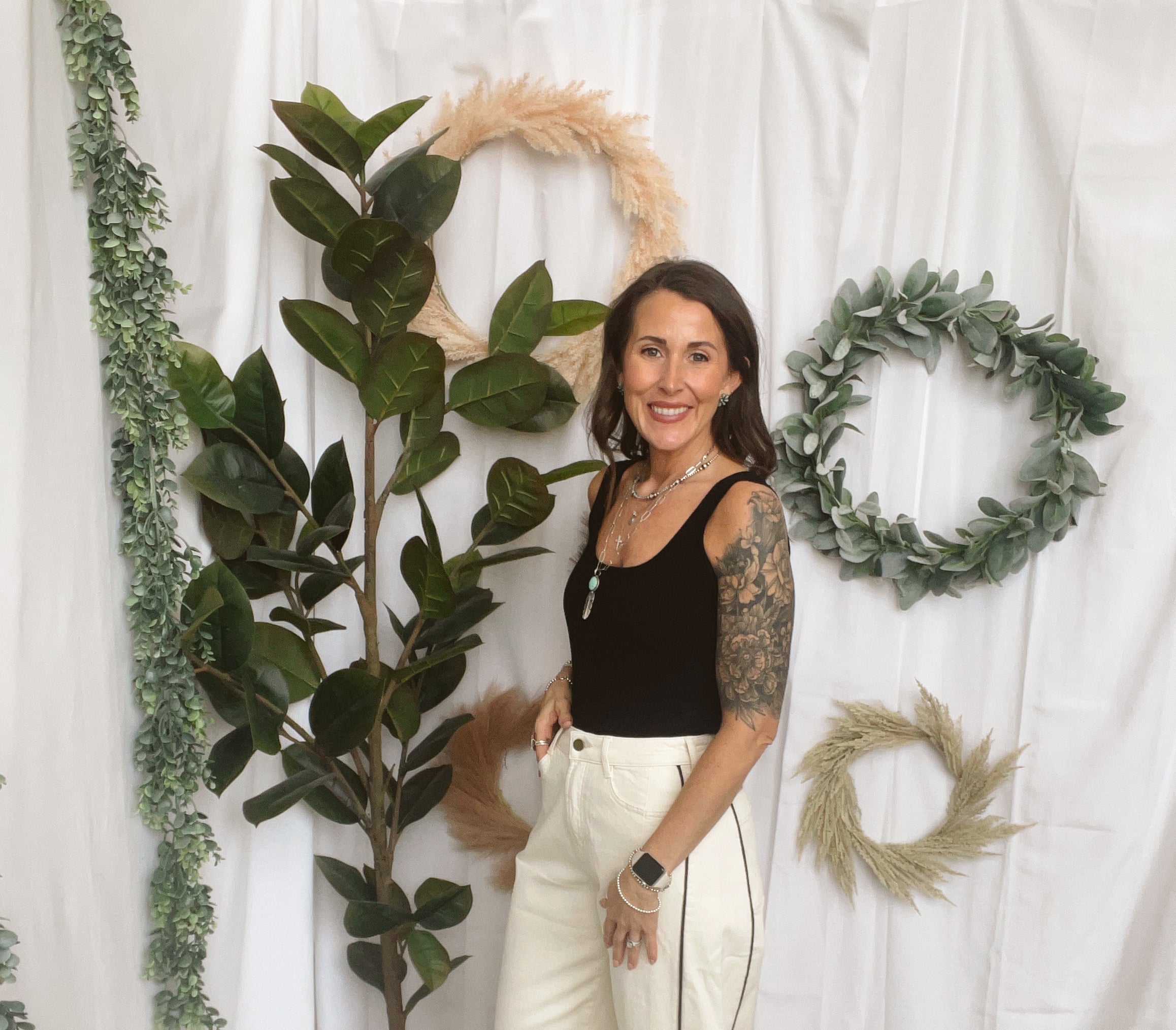 Piped Detailed Barrel Ecru Jeans-Jeans-miou muse-The Silo Boutique, Women's Fashion Boutique Located in Warren and Grand Forks North Dakota