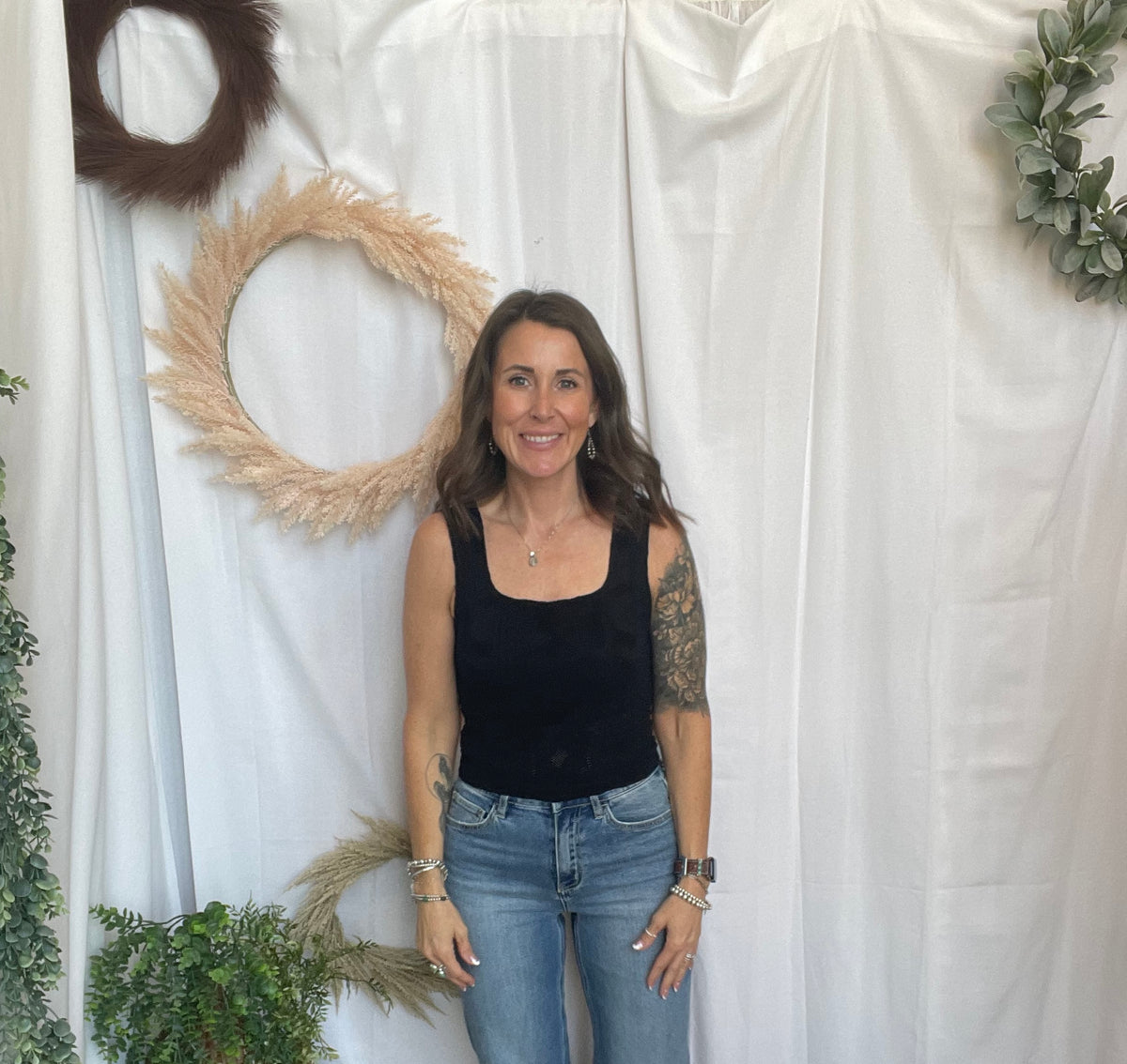 Vervet Lively Vintage Flare Jeans-Jeans-vervet-The Silo Boutique, Women's Fashion Boutique Located in Warren and Grand Forks North Dakota