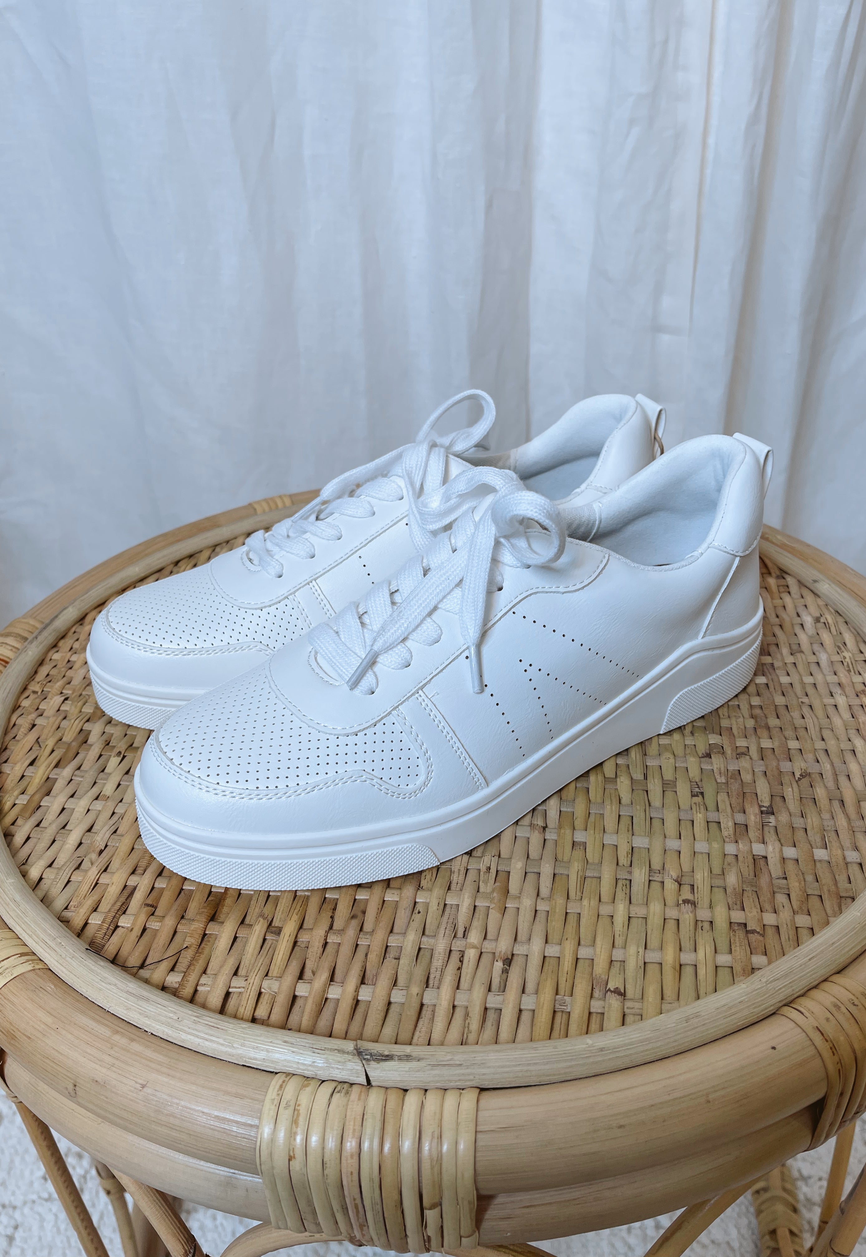 Mia Alta White Sneaker-Final Sale-Sneakers-MIA-The Silo Boutique, Women's Fashion Boutique Located in Warren and Grand Forks North Dakota