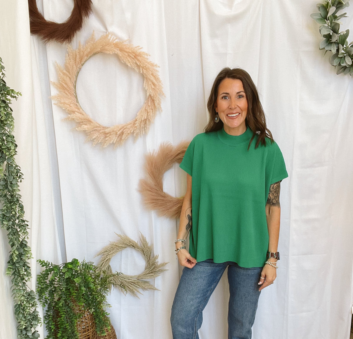 Betty Short Sleeve Sweater-Green-Sweaters-Zenana-The Silo Boutique, Women's Fashion Boutique Located in Warren and Grand Forks North Dakota