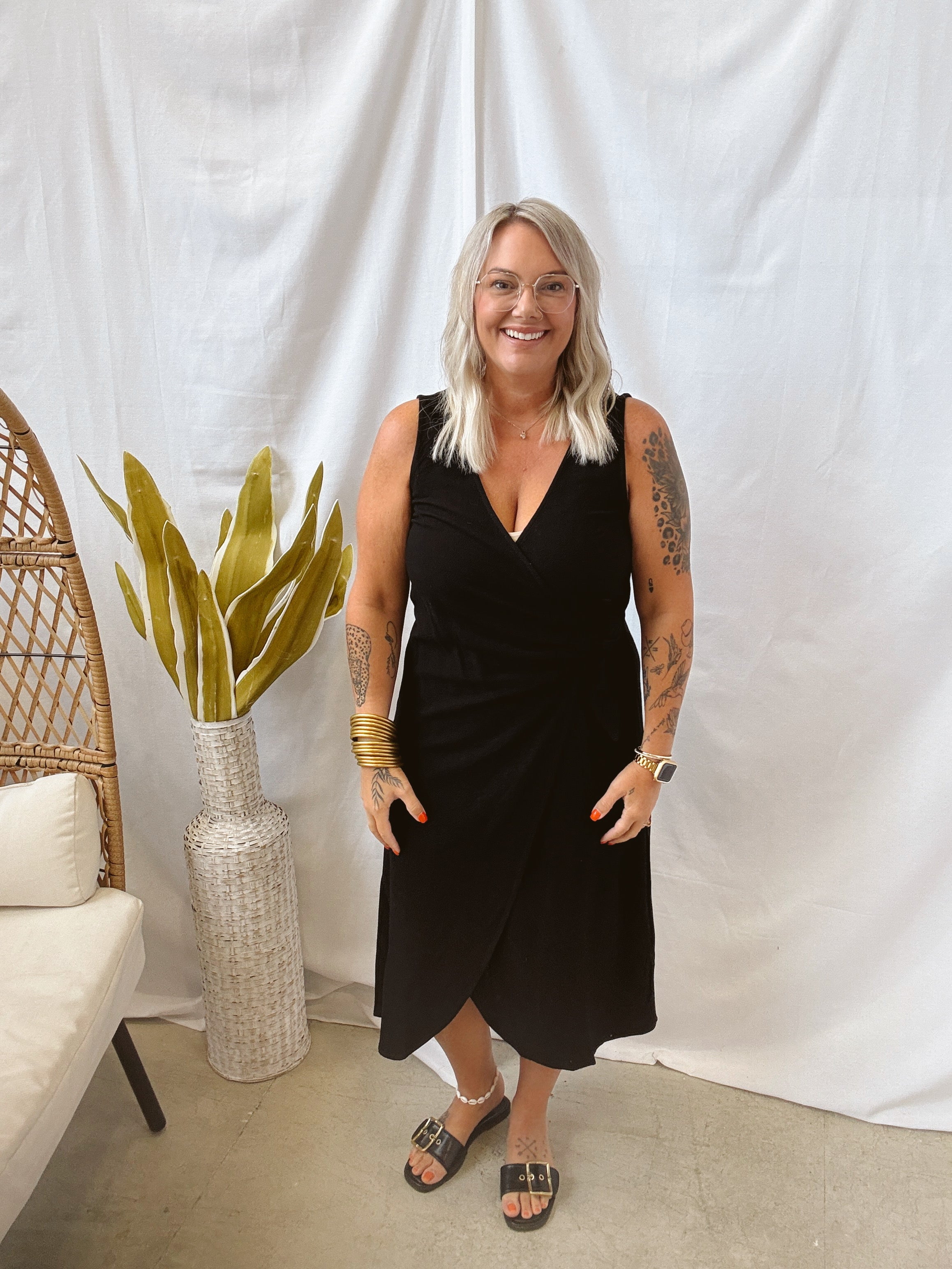 Cool Linen Dress-Black-Dresses-be cool-The Silo Boutique, Women's Fashion Boutique Located in Warren and Grand Forks North Dakota