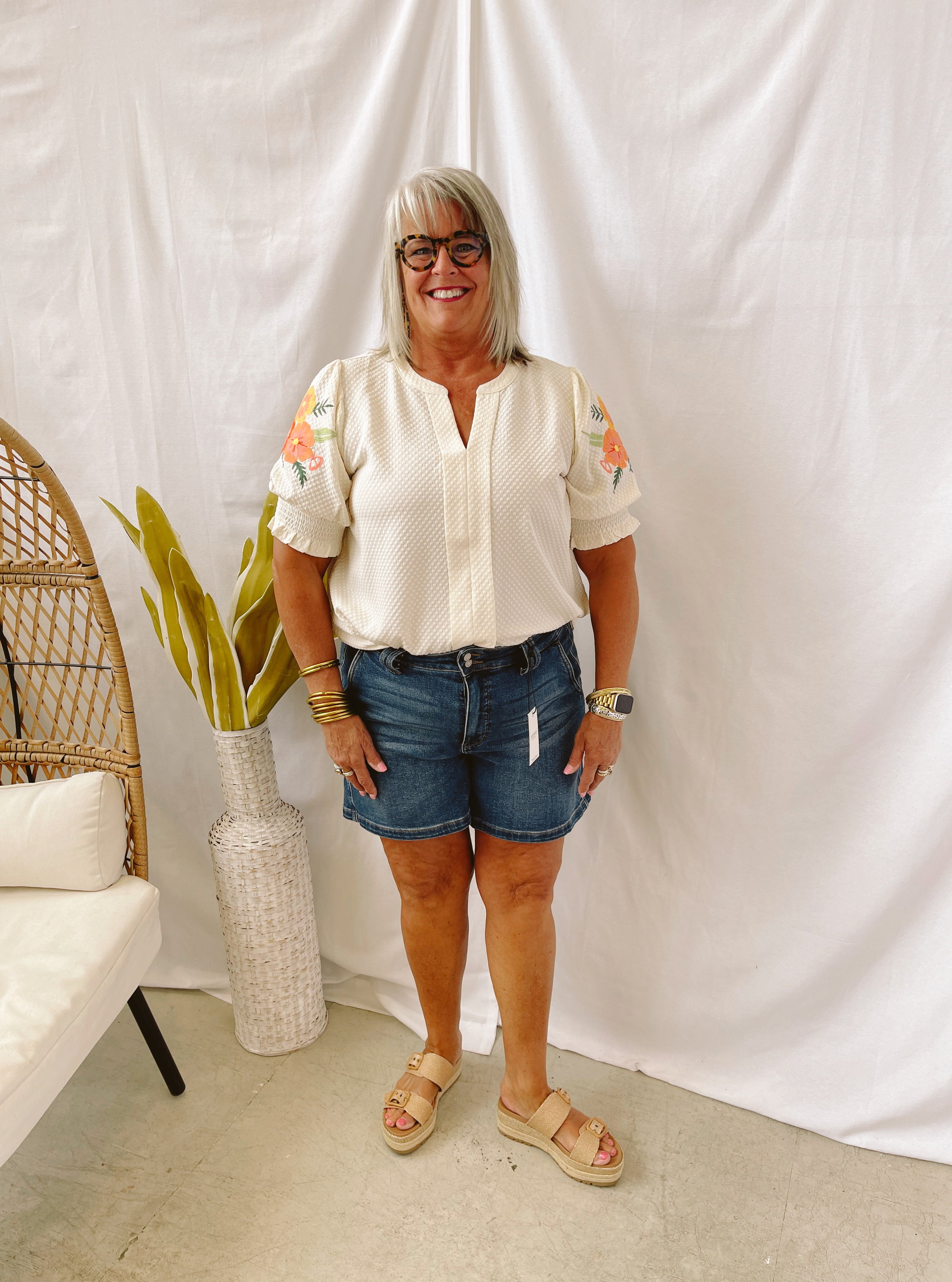 Floral Detail Puff Sleeve Top-Short Sleeve Tops-oddi-The Silo Boutique, Women's Fashion Boutique Located in Warren and Grand Forks North Dakota