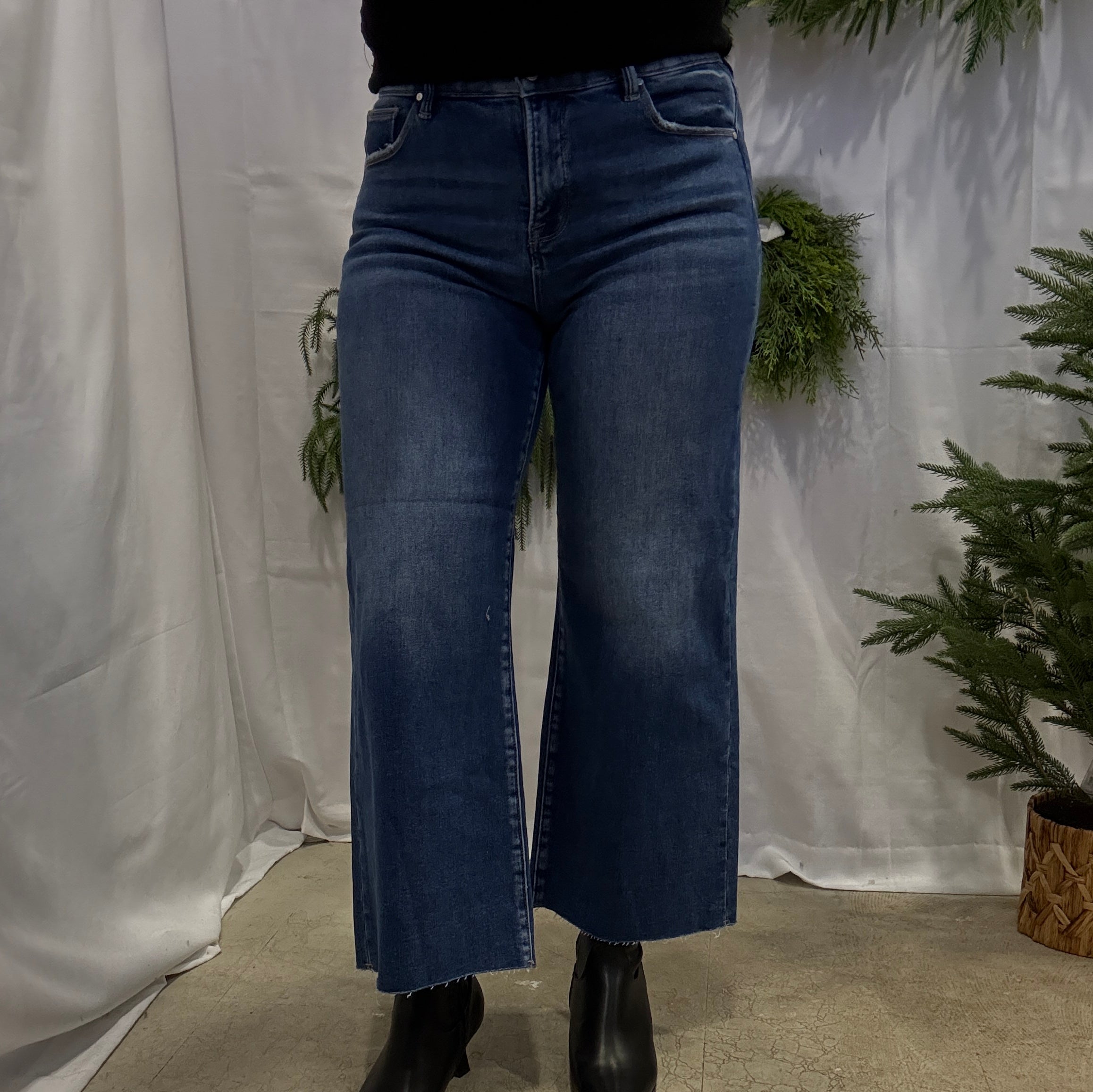 Risen Leslie Medium Wash Crop Jeans-Jeans-risen-The Silo Boutique, Women's Fashion Boutique Located in Warren and Grand Forks North Dakota