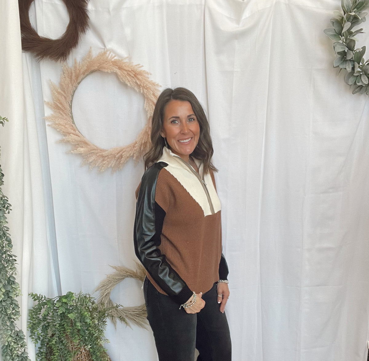 Elan Camel Color Block Sweater-Sweaters-elan-The Silo Boutique, Women's Fashion Boutique Located in Warren and Grand Forks North Dakota