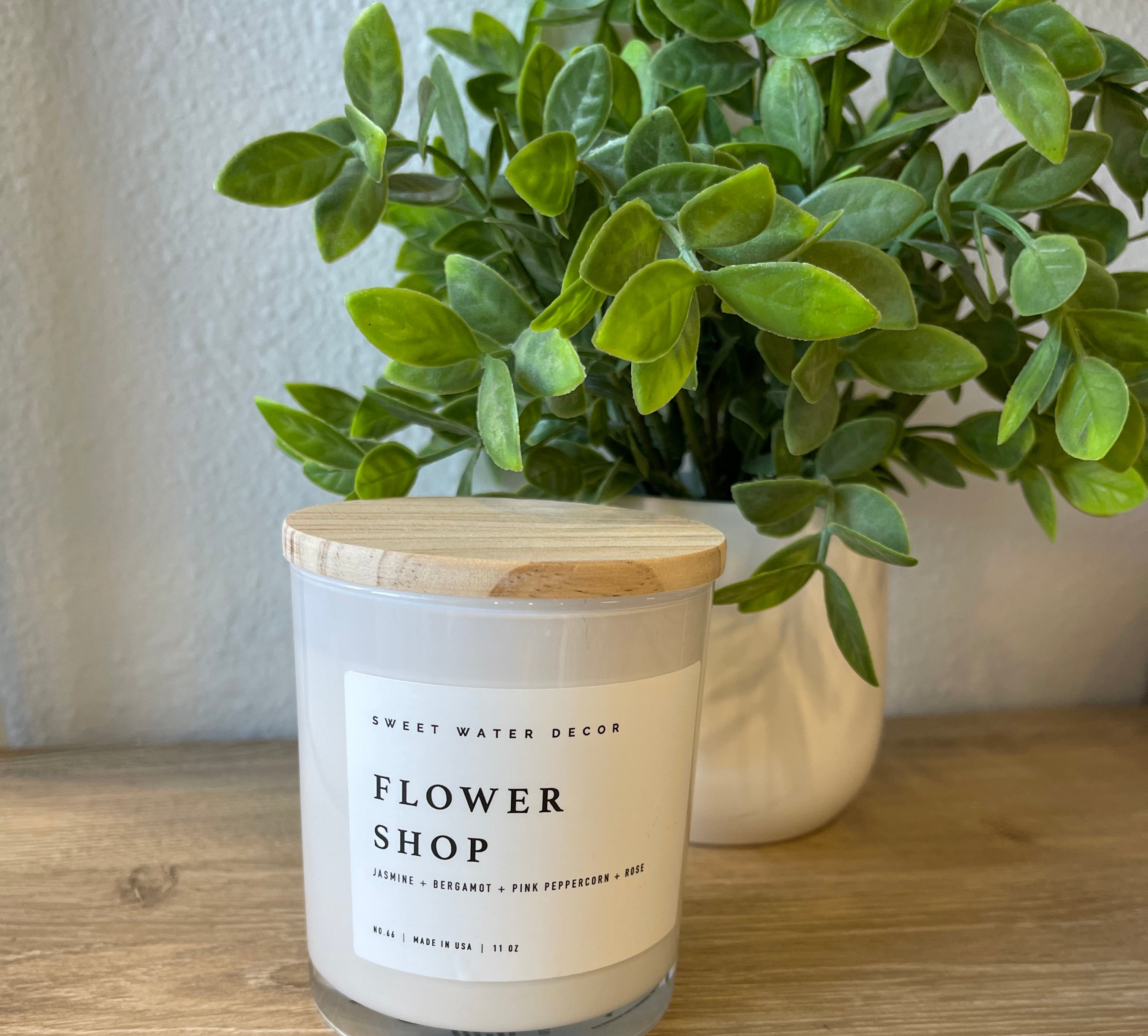 Sweet Water 11 oz Soy Candle-Candles-sweet water decor-The Silo Boutique, Women's Fashion Boutique Located in Warren and Grand Forks North Dakota