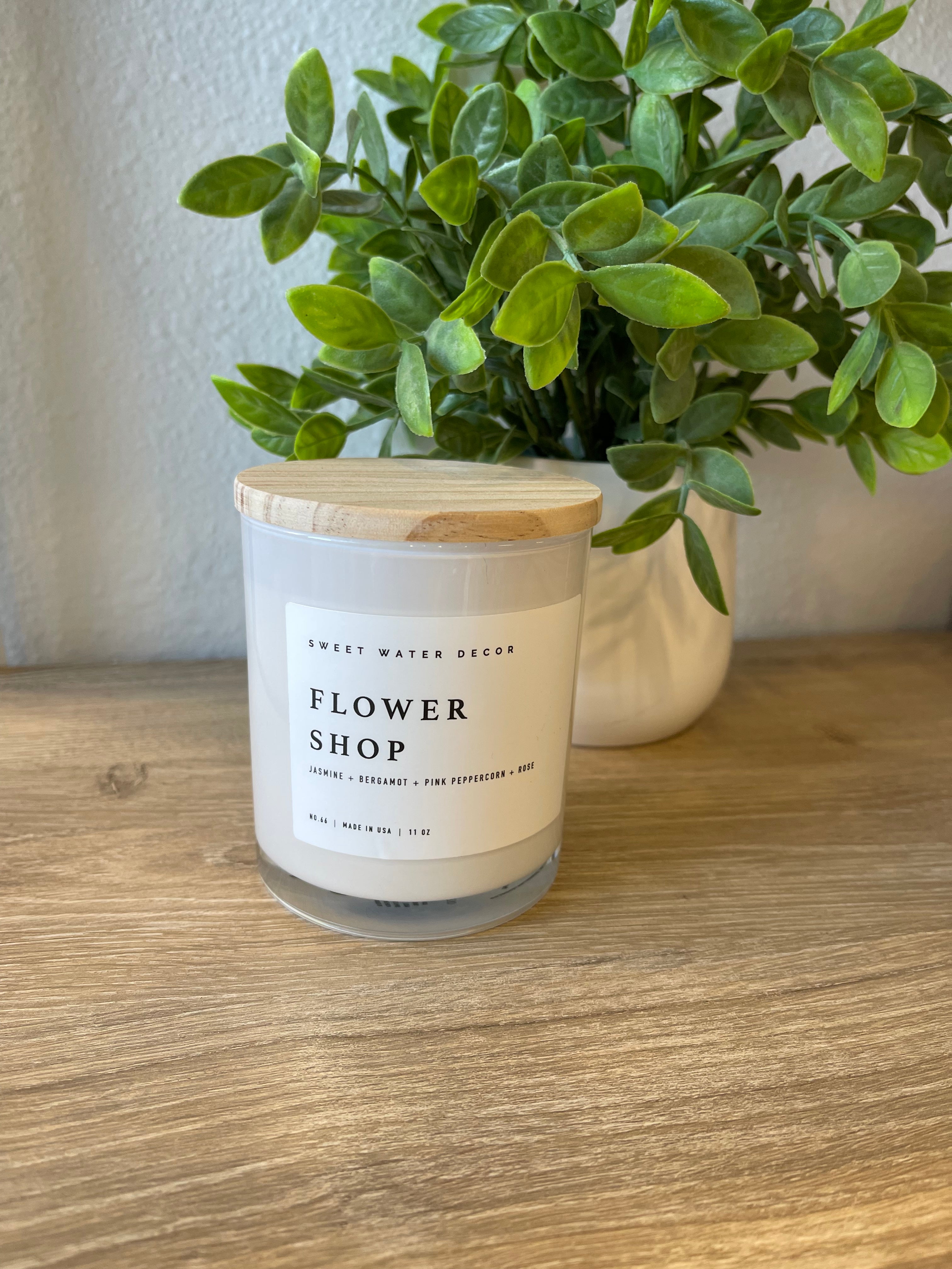 Sweet Water 11 oz Soy Candle-Candles-sweet water decor-The Silo Boutique, Women's Fashion Boutique Located in Warren and Grand Forks North Dakota