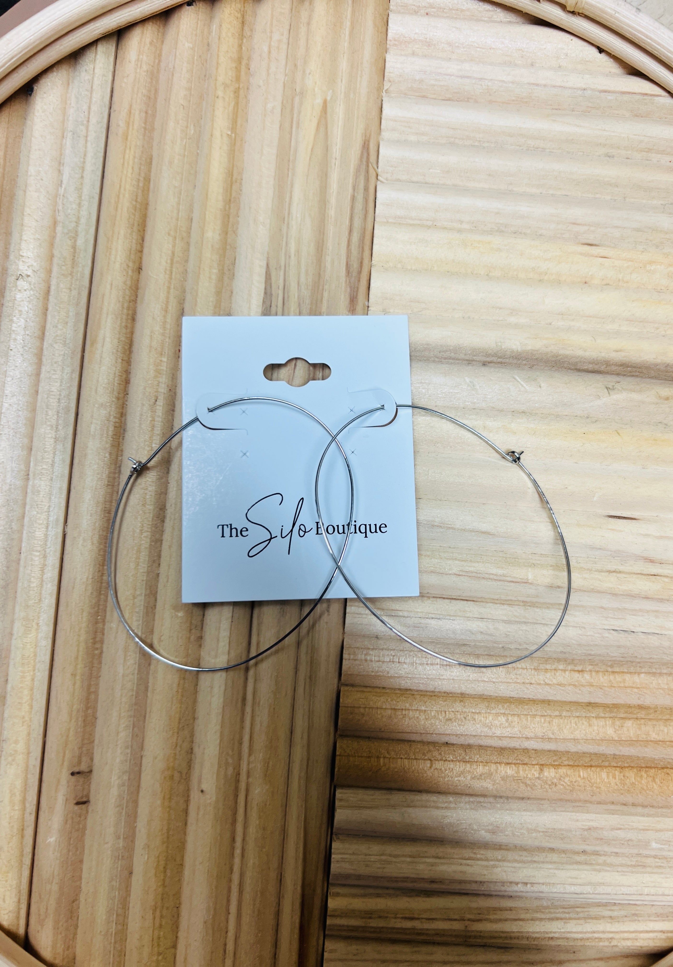 Thin Wire Hoop Earrings-Earrings-Fame-The Silo Boutique, Women's Fashion Boutique Located in Warren and Grand Forks North Dakota