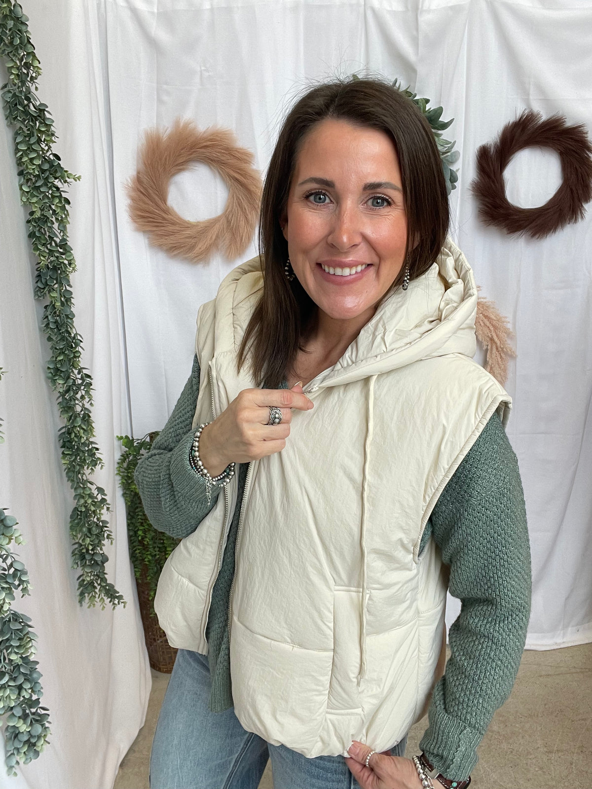 Zoe Puffer Vest-Ivory-Vests-staccato-The Silo Boutique, Women's Fashion Boutique Located in Warren and Grand Forks North Dakota