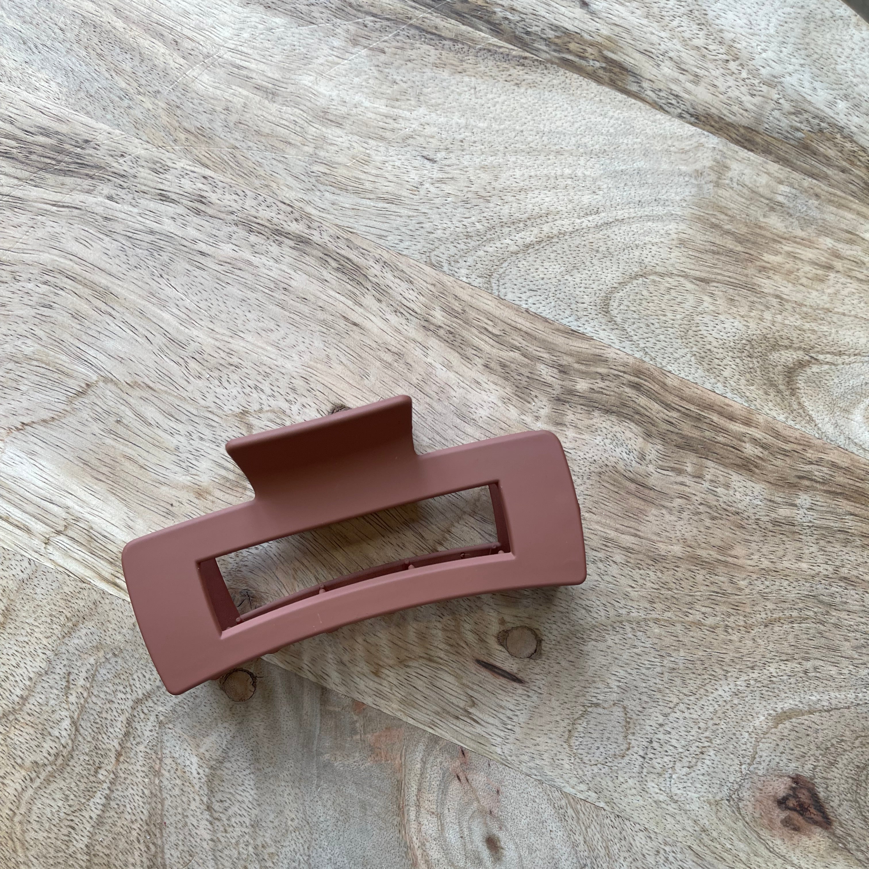 Brown Acetate Claw-Hair Accessories-Fame-The Silo Boutique, Women's Fashion Boutique Located in Warren and Grand Forks North Dakota