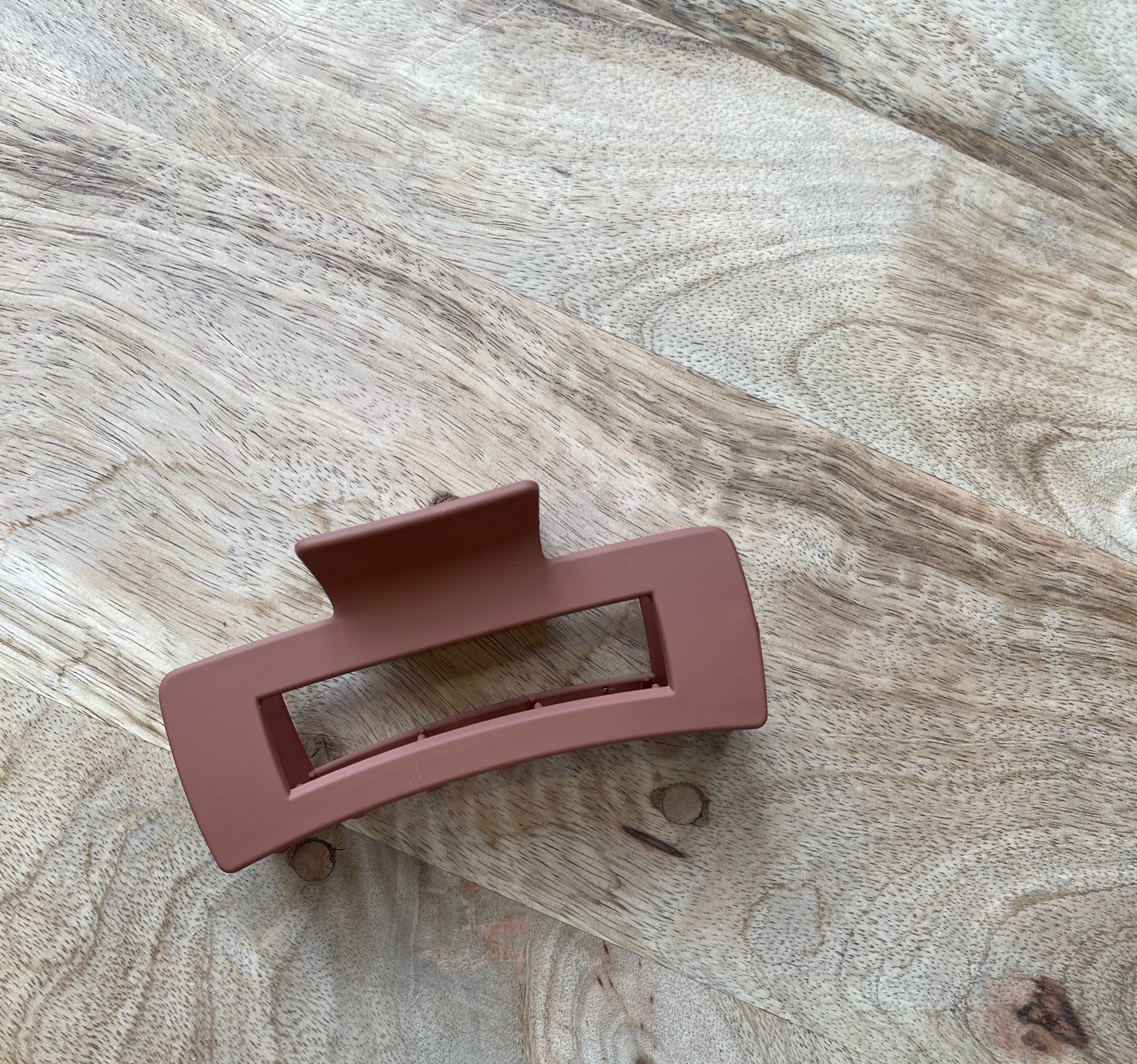 Brown Acetate Claw-Hair Accessories-Fame-The Silo Boutique, Women's Fashion Boutique Located in Warren and Grand Forks North Dakota