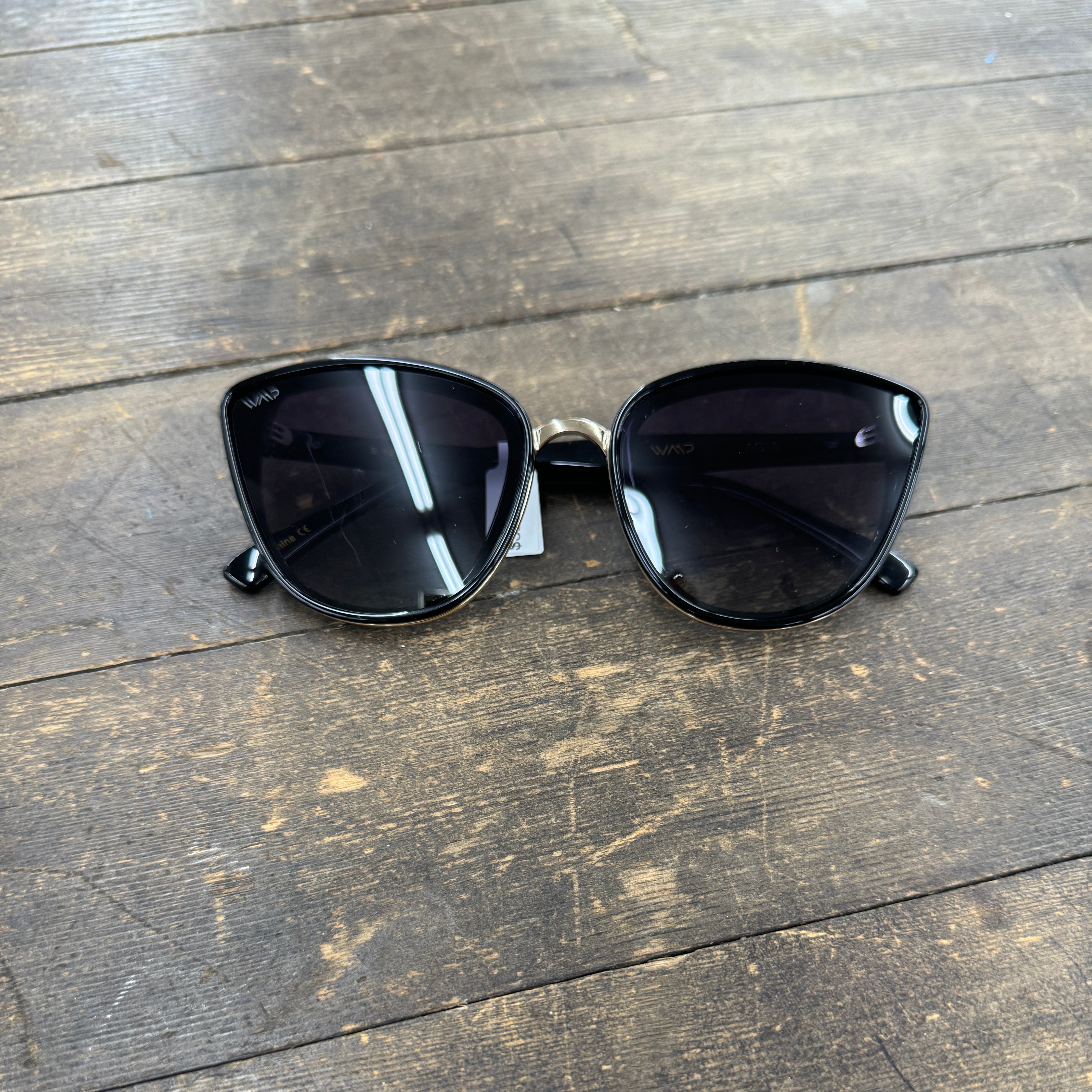 WMP Black Cat Eye Sunglasses-Sunglasses-wmp-The Silo Boutique, Women's Fashion Boutique Located in Warren and Grand Forks North Dakota