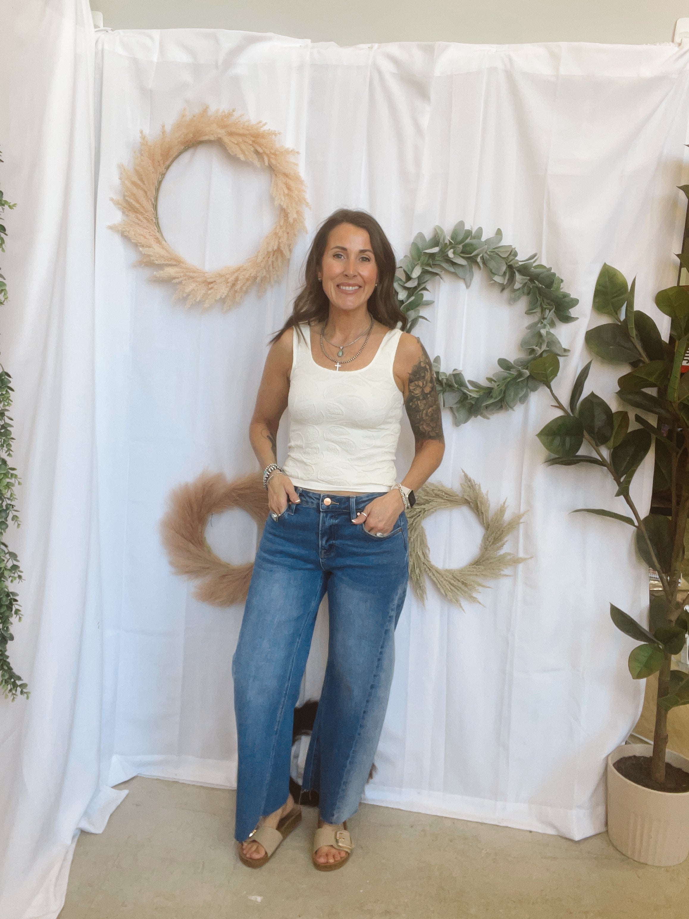 Scoop Neck Seamless Tank-Cream-Tank Tops-hem and thread-The Silo Boutique, Women's Fashion Boutique Located in Warren and Grand Forks North Dakota