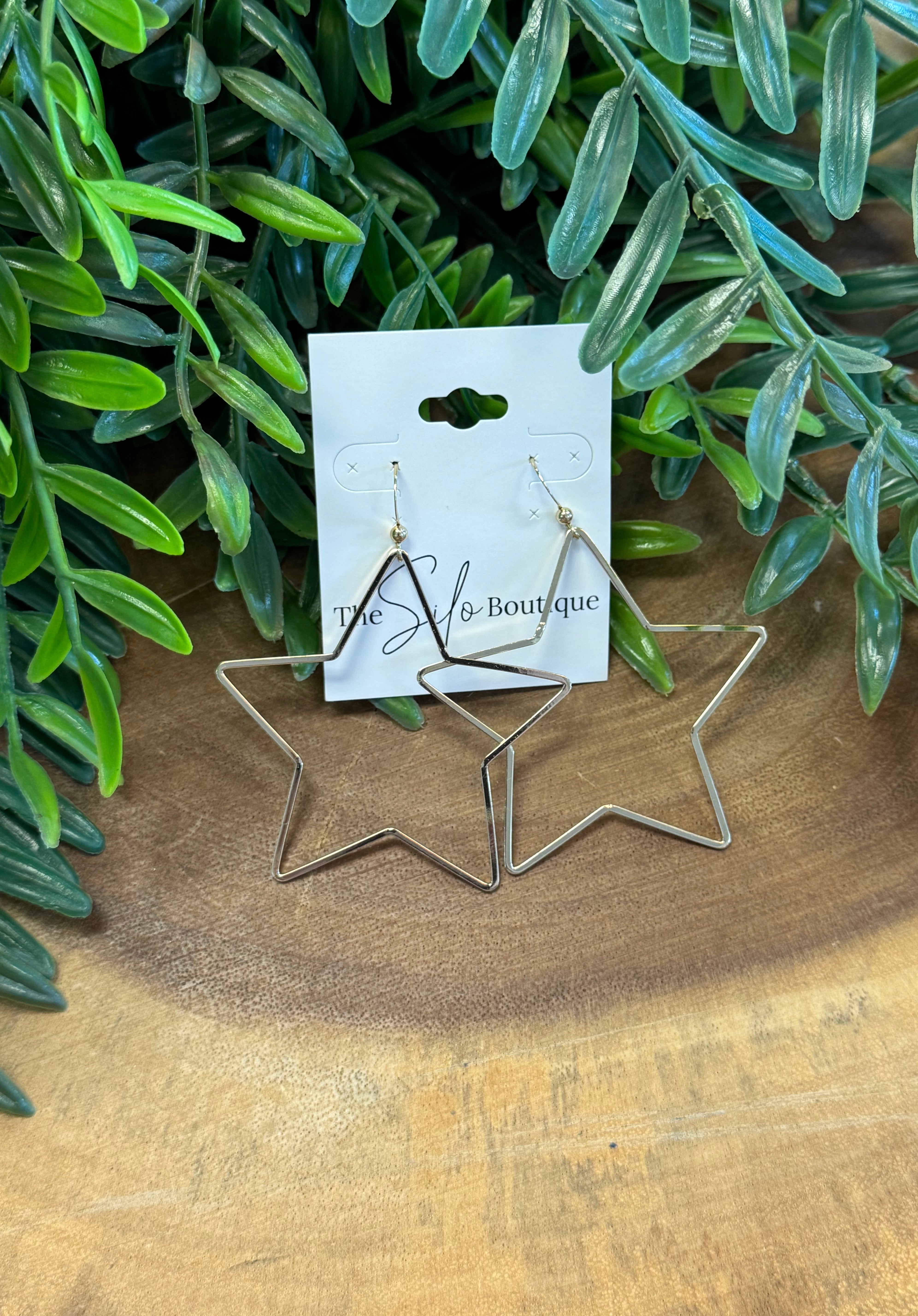 Star Dangle Earrings-Earrings-Dallas Market-The Silo Boutique, Women's Fashion Boutique Located in Warren and Grand Forks North Dakota