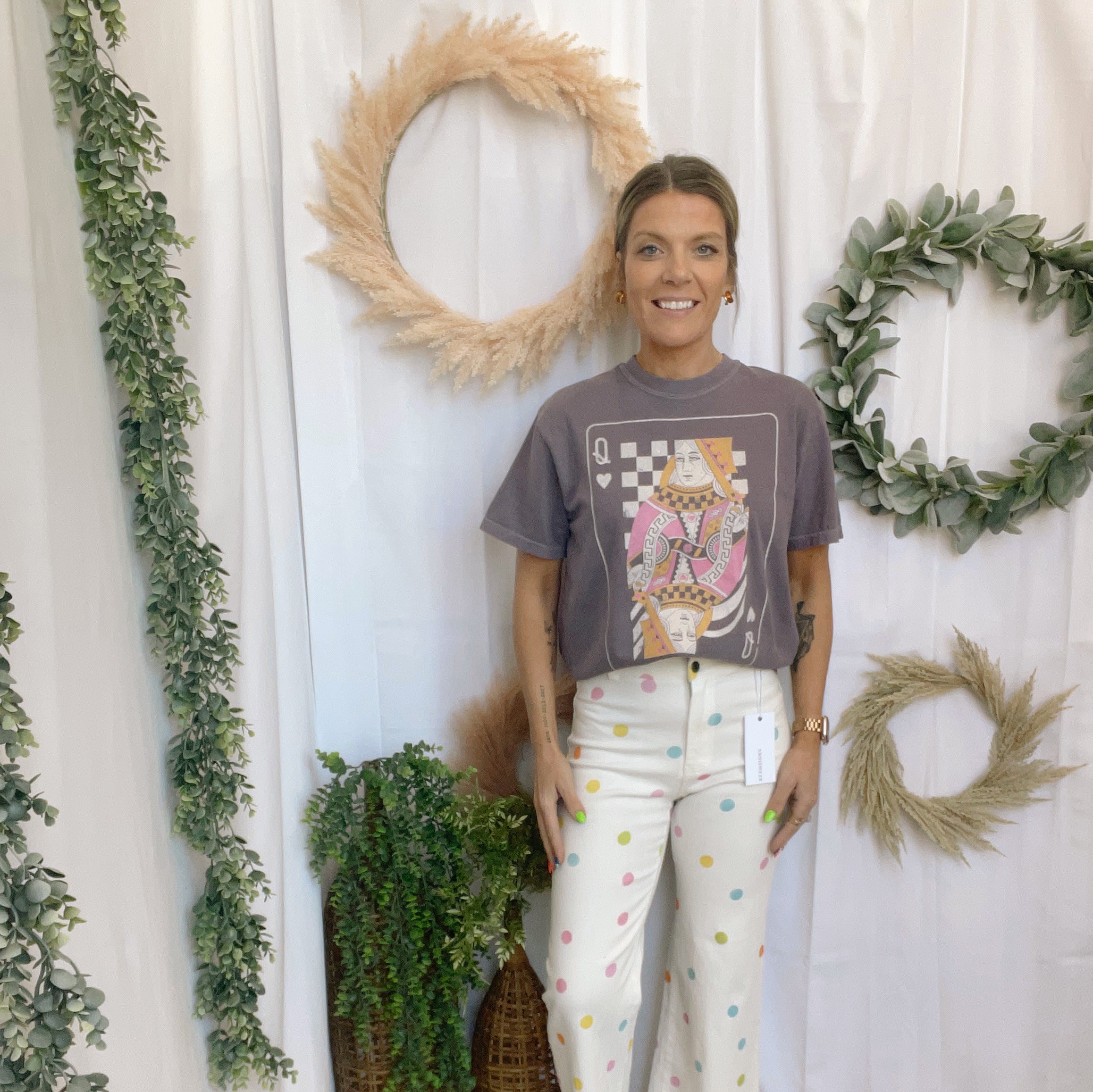 Queen of Hearts Purple Tee-Graphic Tees-faire-The Silo Boutique, Women's Fashion Boutique Located in Warren and Grand Forks North Dakota