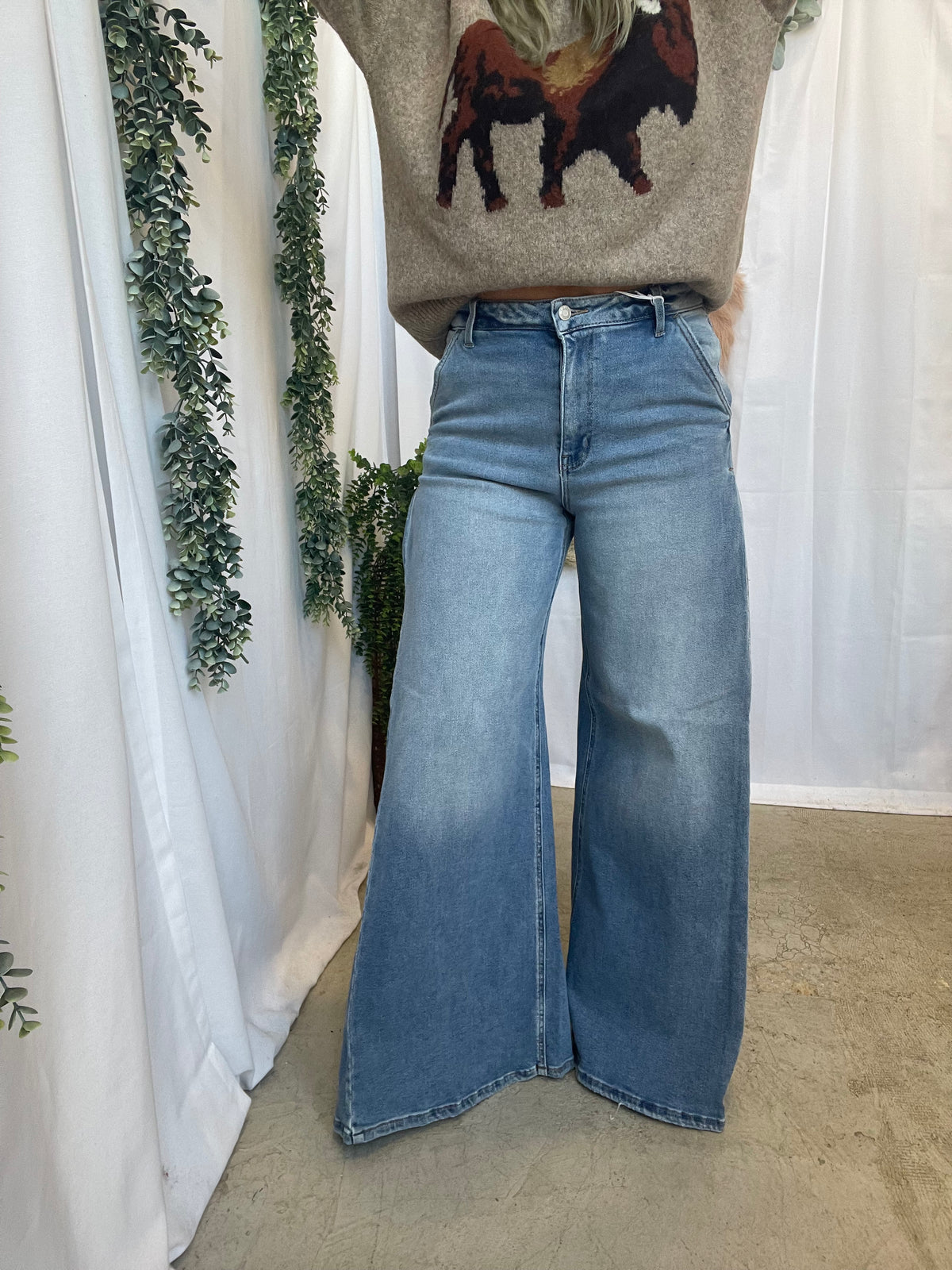 Cello Wide Leg Triangular Tuck Jeans-Jeans-cello-The Silo Boutique, Women's Fashion Boutique Located in Warren and Grand Forks North Dakota