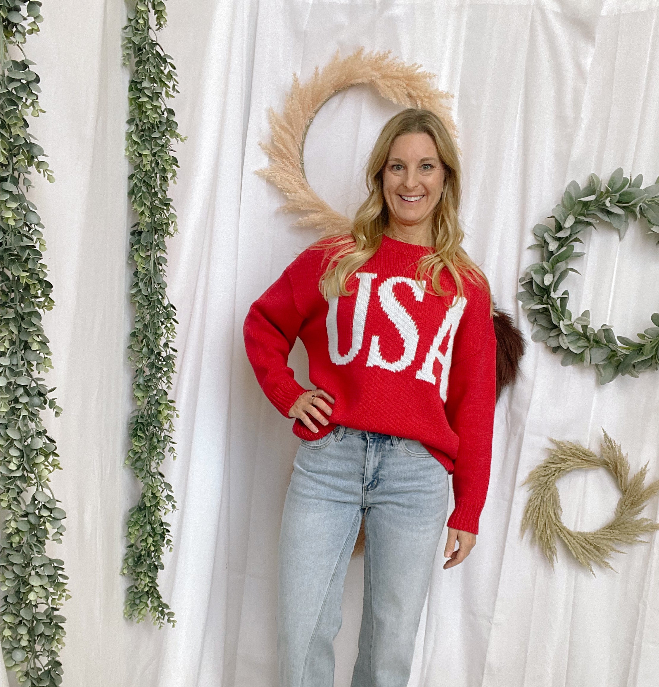 Le Lis Red USA Sweater-Sweaters-lelis-The Silo Boutique, Women's Fashion Boutique Located in Warren and Grand Forks North Dakota