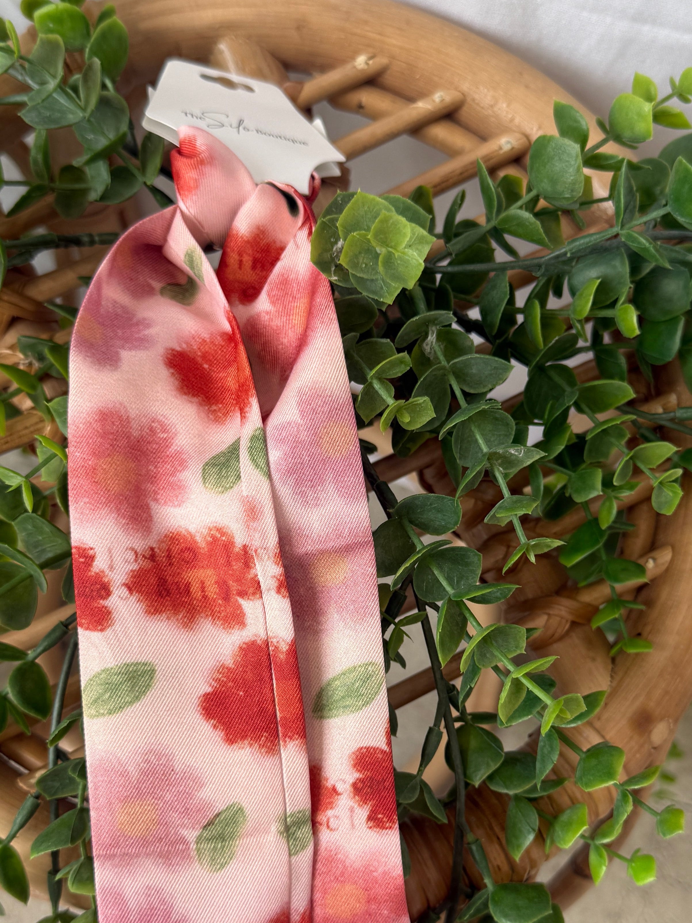 Joss Skinny Pink Floral Scarf-Scarf-joss-The Silo Boutique, Women's Fashion Boutique Located in Warren and Grand Forks North Dakota