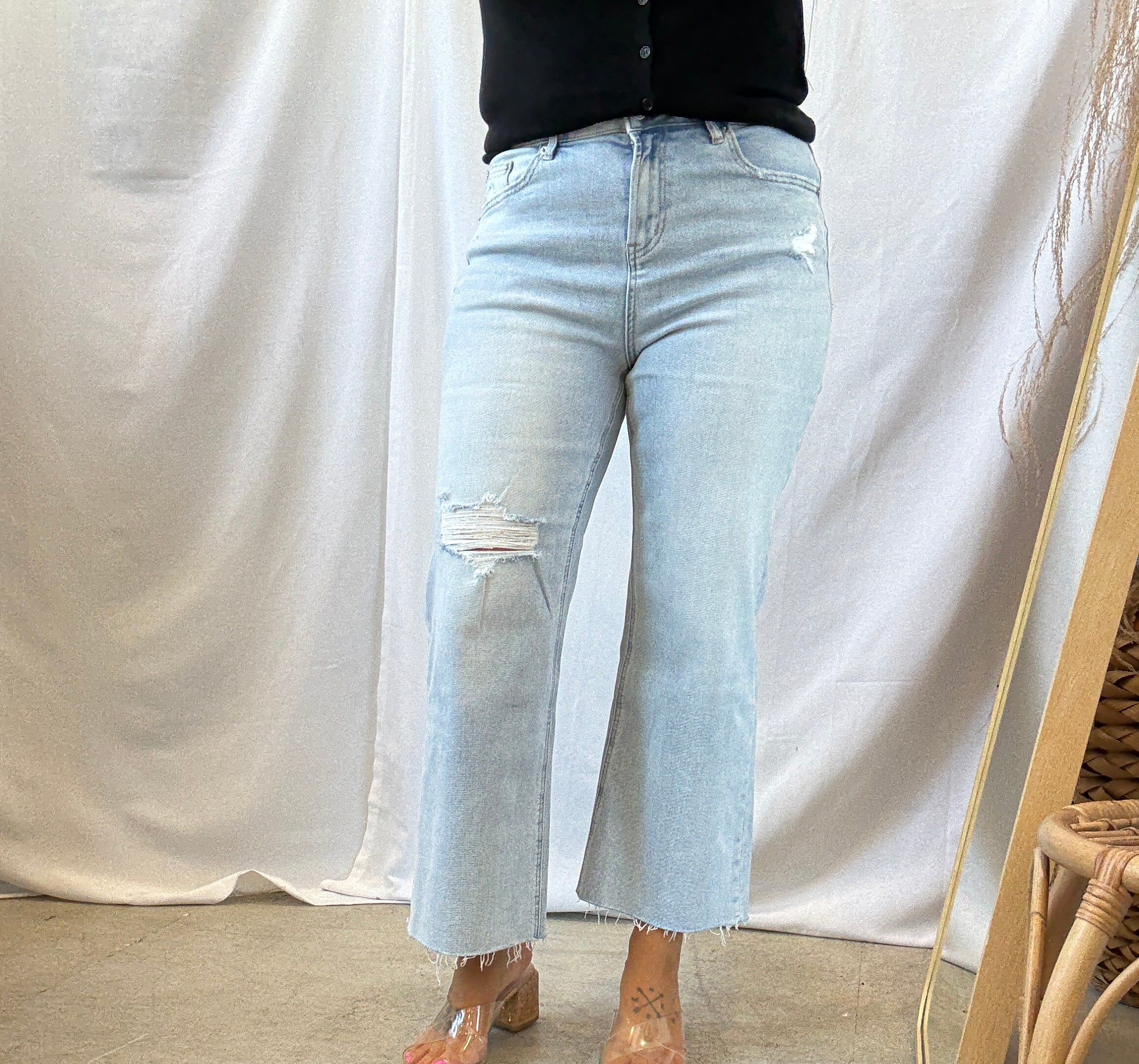 Mica Light Cloudy Jeans-Jeans-mica-The Silo Boutique, Women's Fashion Boutique Located in Warren and Grand Forks North Dakota