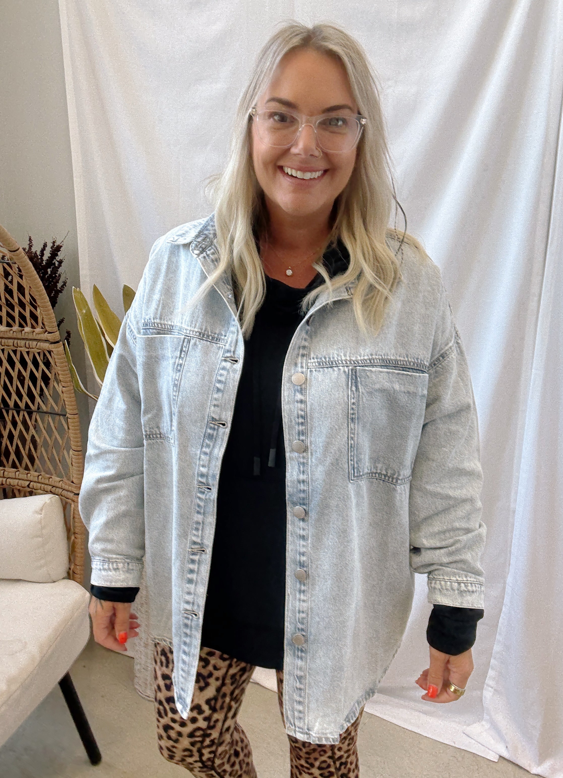 Risen Acid Wash Shacket-Shackets-risen-The Silo Boutique, Women's Fashion Boutique Located in Warren and Grand Forks North Dakota