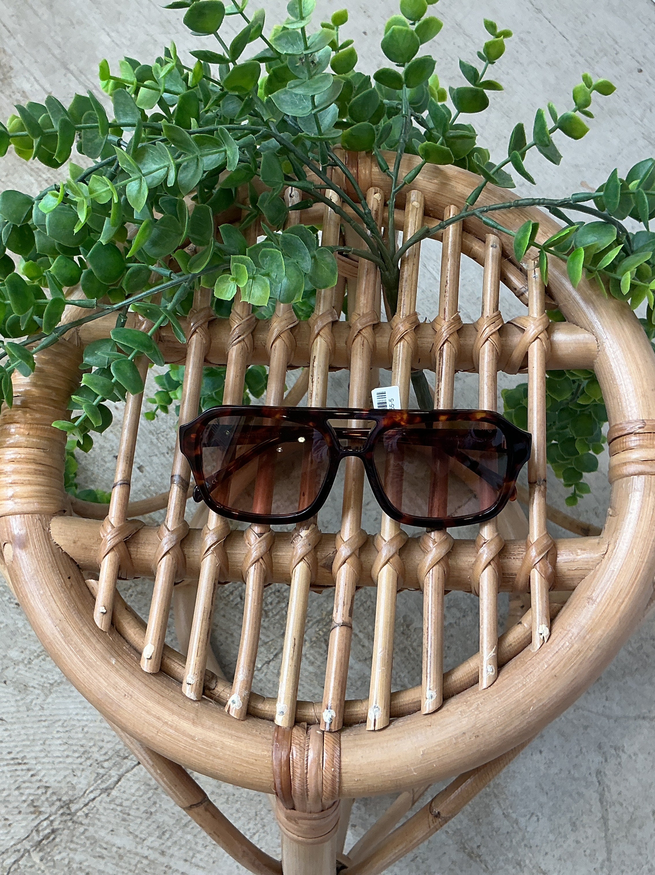 Freyrs Havana Sunglasses-Tortoise-Sunglasses-freyers-The Silo Boutique, Women's Fashion Boutique Located in Warren and Grand Forks North Dakota