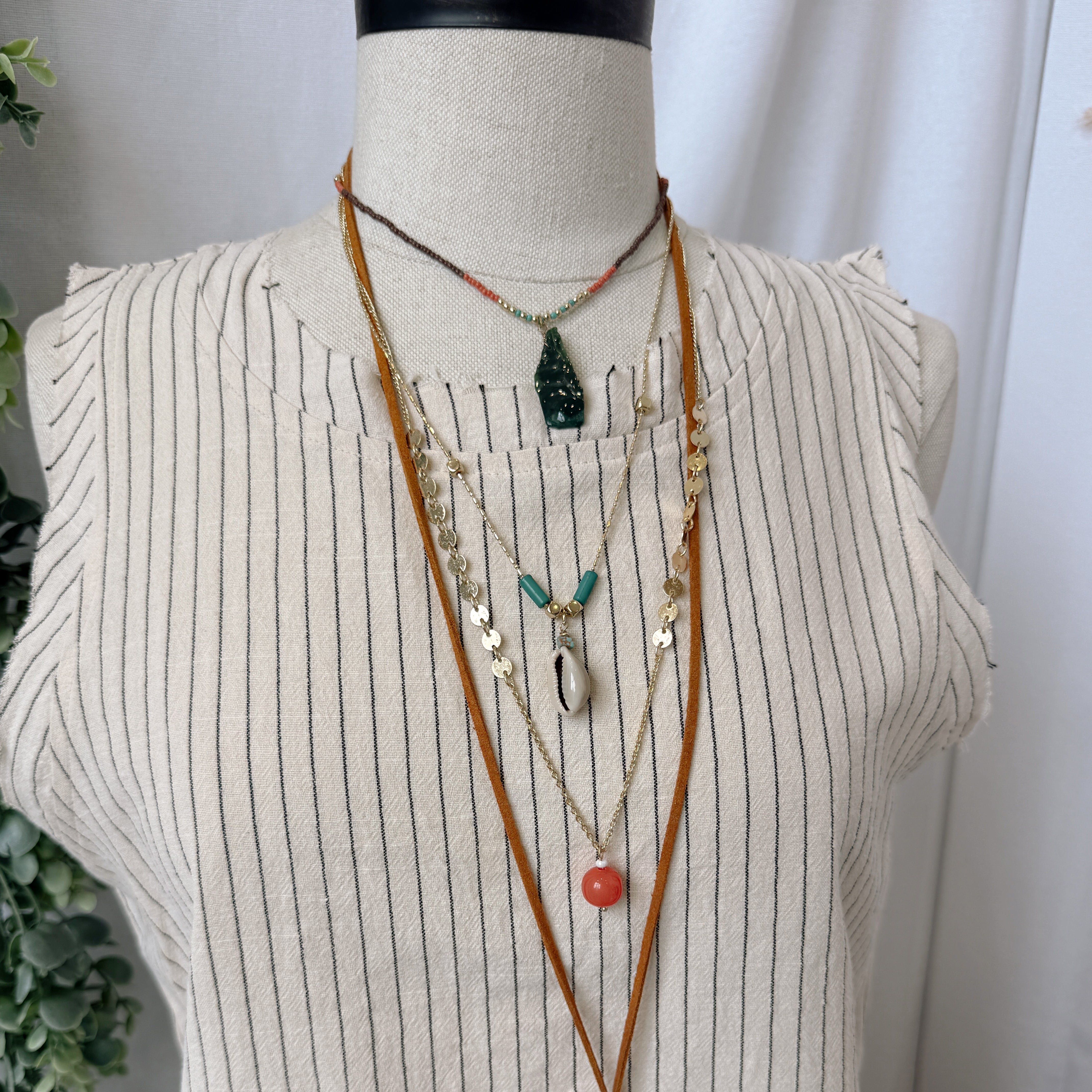 Shell + Stone Layer Necklace-Necklaces-fame-The Silo Boutique, Women's Fashion Boutique Located in Warren and Grand Forks North Dakota