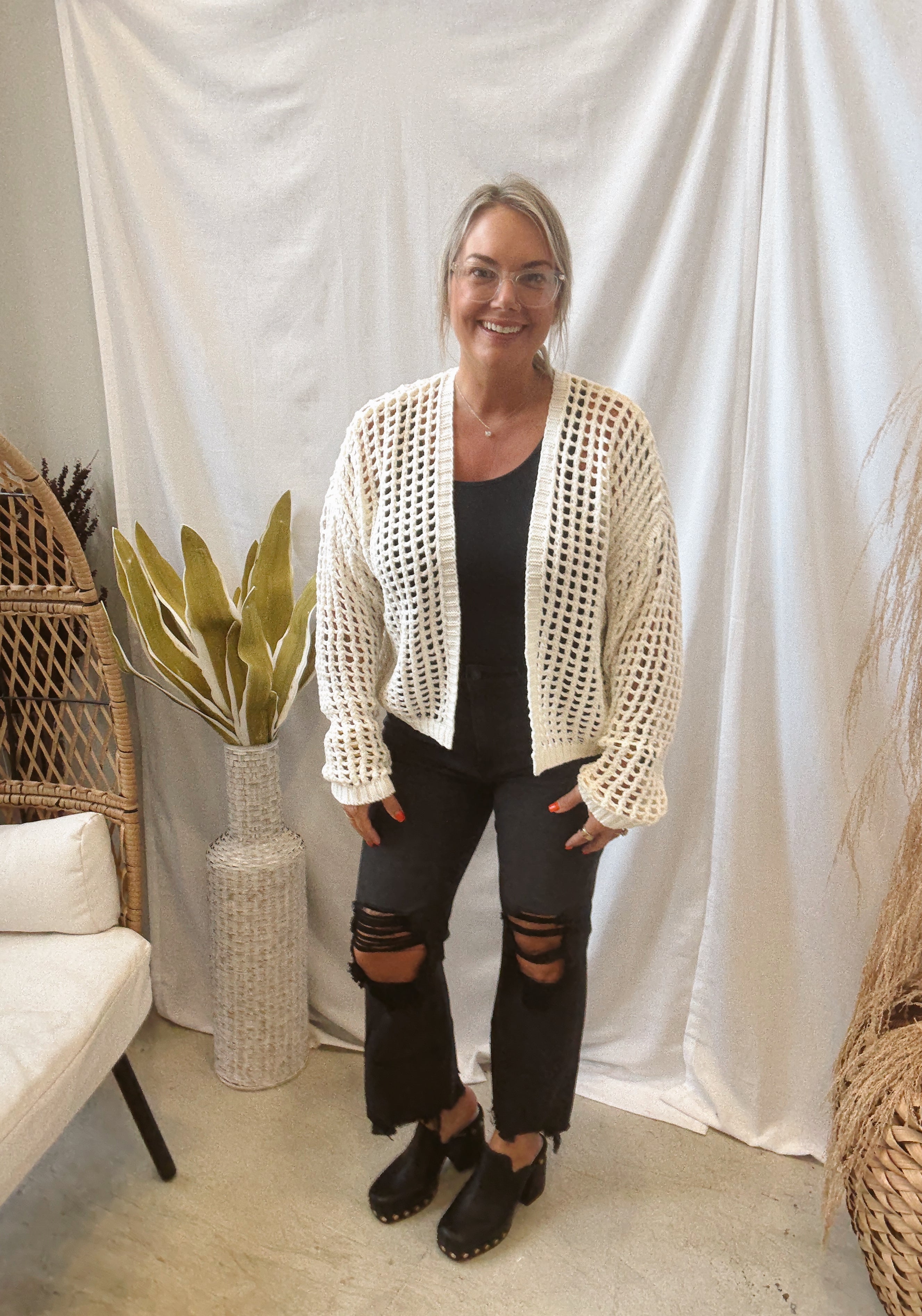 Rae Crochet Open Cardigan-Cardigans-Doe and Rae-The Silo Boutique, Women's Fashion Boutique Located in Warren and Grand Forks North Dakota