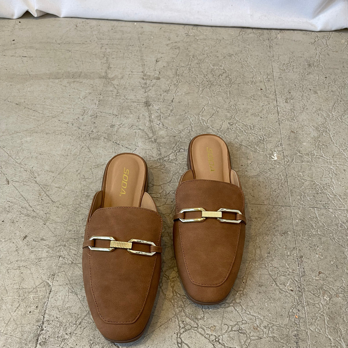 Soda Eleanor Mule-Tan-Sandals-soda-The Silo Boutique, Women's Fashion Boutique Located in Warren and Grand Forks North Dakota