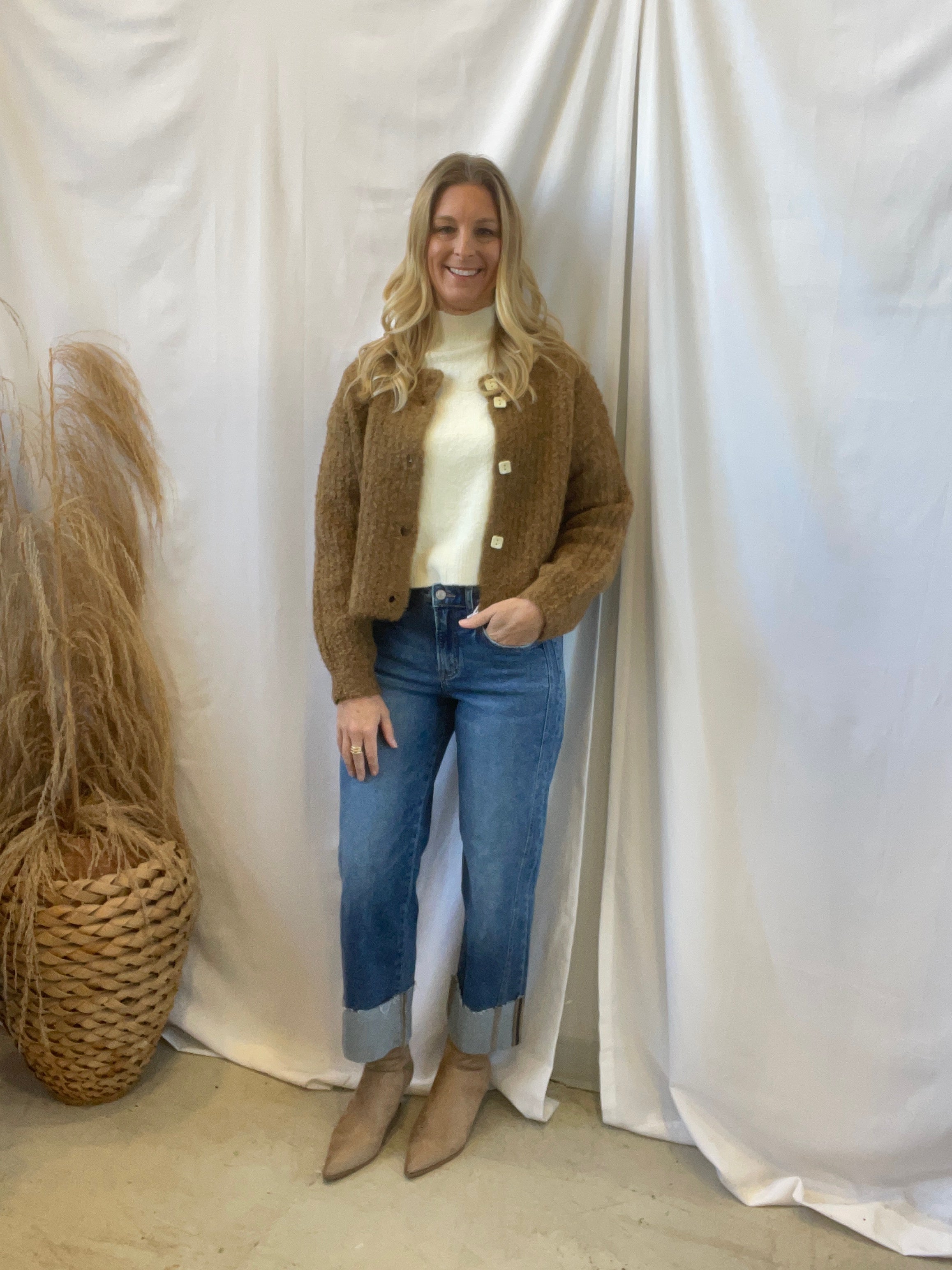 Lovervet Defeating Cuffed Barrel Jeans-Jeans-lovervet-The Silo Boutique, Women's Fashion Boutique Located in Warren and Grand Forks North Dakota