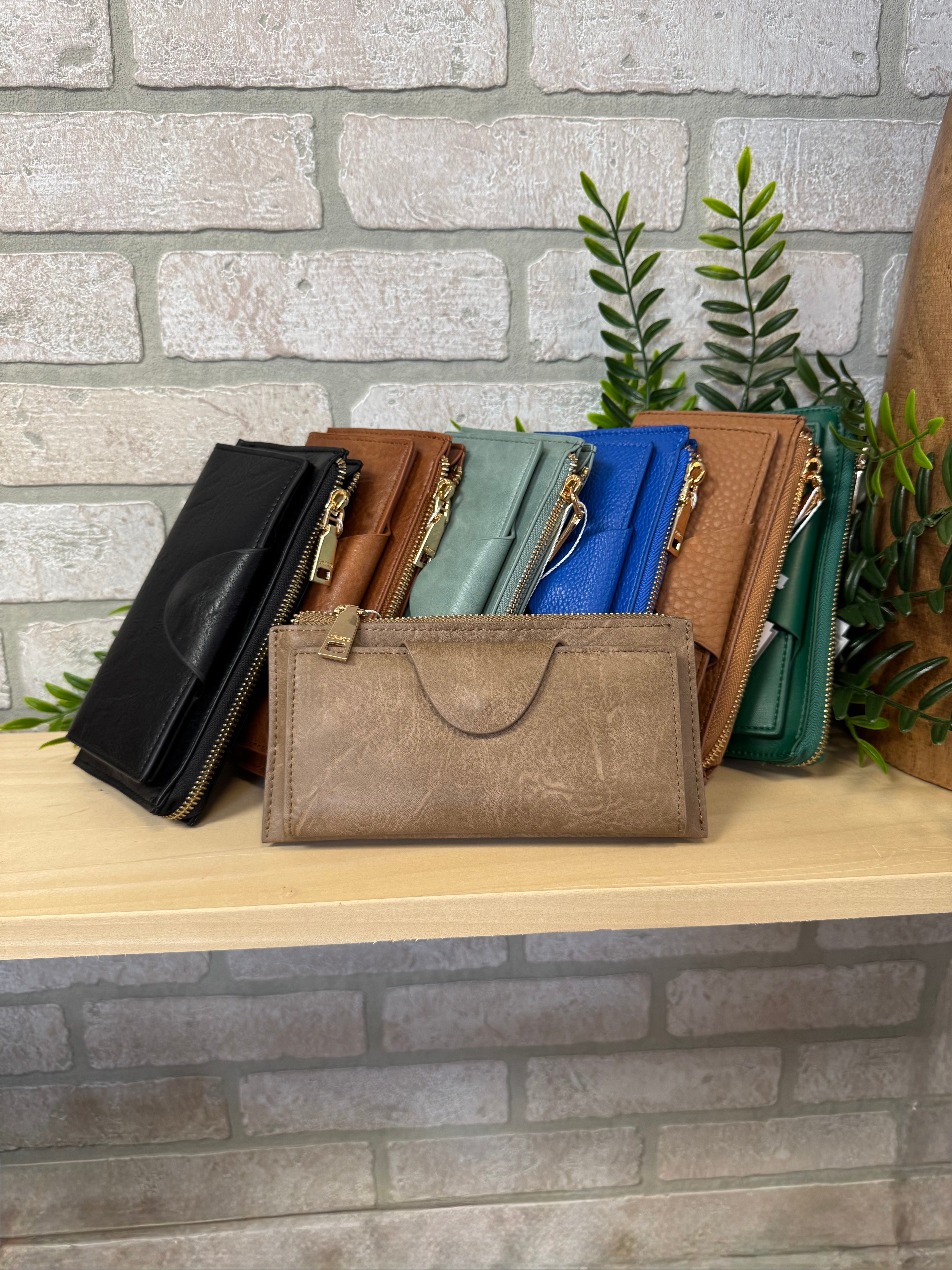 Kyla RFID Wallet w/ Snap Closure-Wallets-Jen and Co-The Silo Boutique, Women's Fashion Boutique Located in Warren and Grand Forks North Dakota