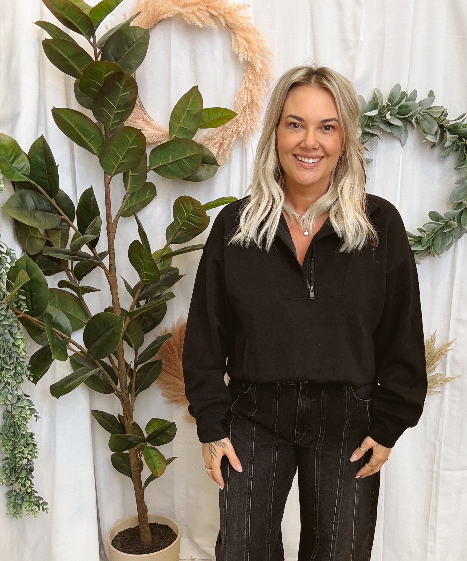 Hidden Black Classic Vintage Barrel Jeans-Jeans-Hidden-The Silo Boutique, Women's Fashion Boutique Located in Warren and Grand Forks North Dakota