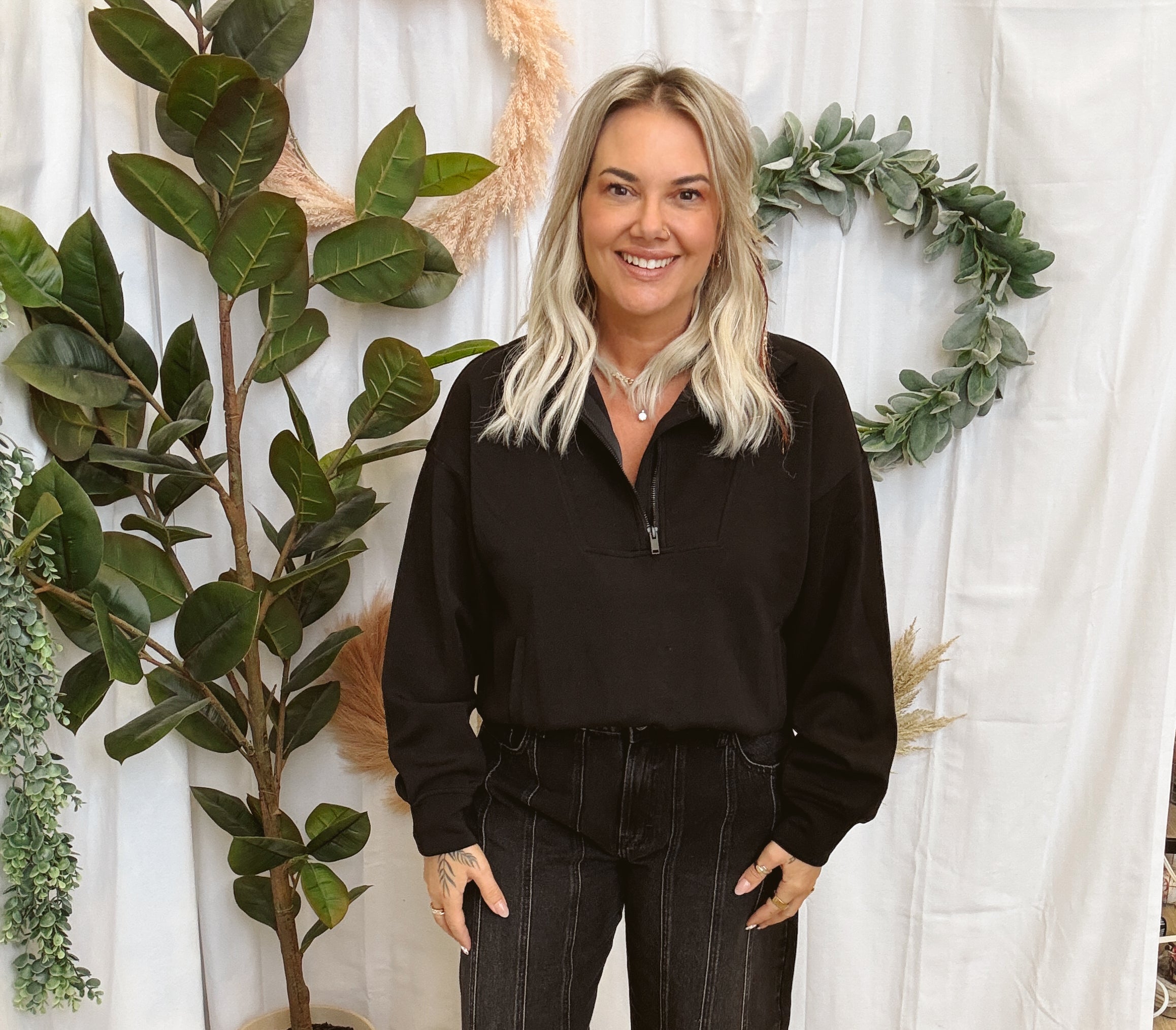 Hidden Black Classic Vintage Barrel Jeans-Jeans-Hidden-The Silo Boutique, Women's Fashion Boutique Located in Warren and Grand Forks North Dakota