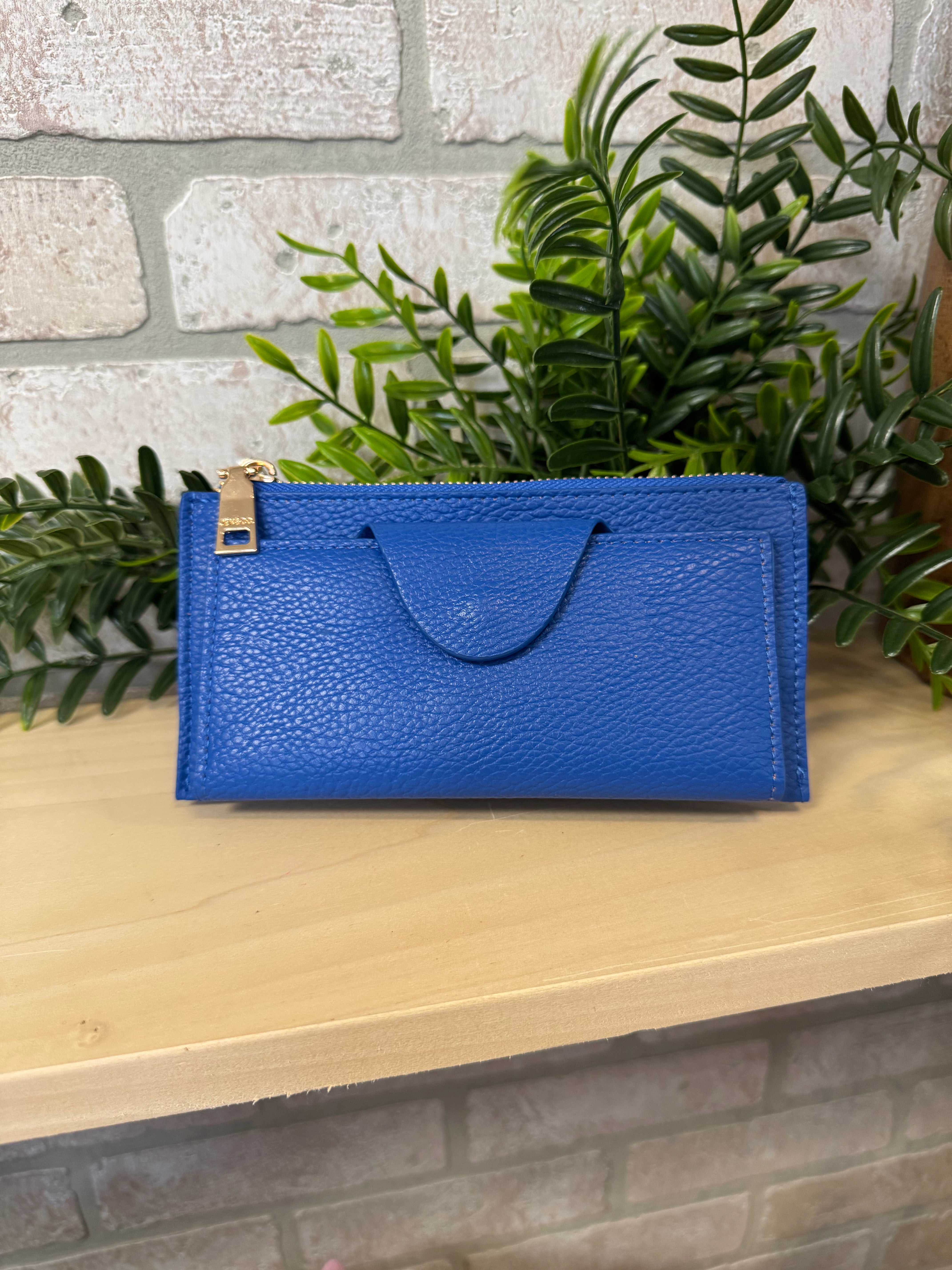 Kyla RFID Wallet w/ Snap Closure-Wallets-Jen and Co-The Silo Boutique, Women's Fashion Boutique Located in Warren and Grand Forks North Dakota