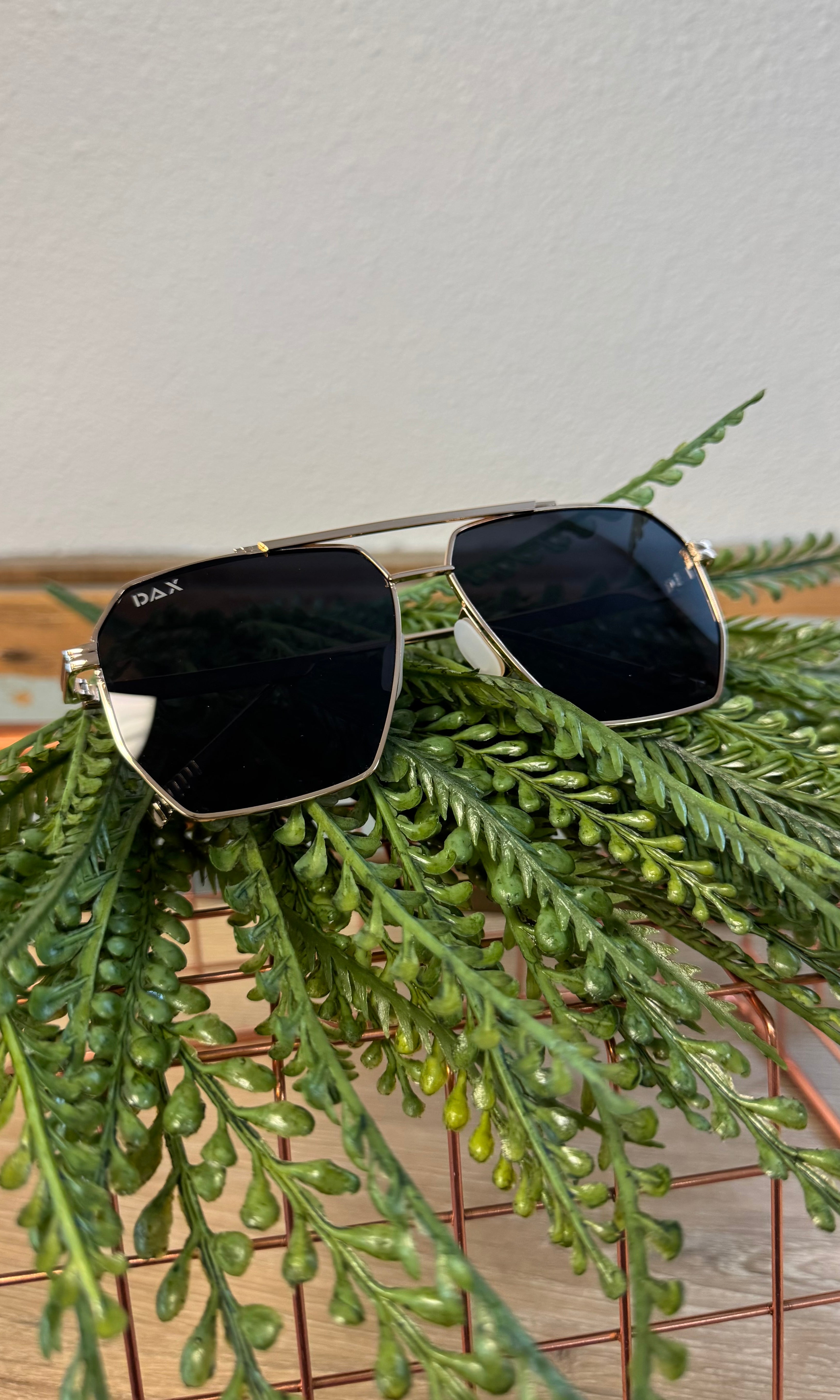 Dax Axl Black Sunglasses-Sunglasses-dax-The Silo Boutique, Women's Fashion Boutique Located in Warren and Grand Forks North Dakota