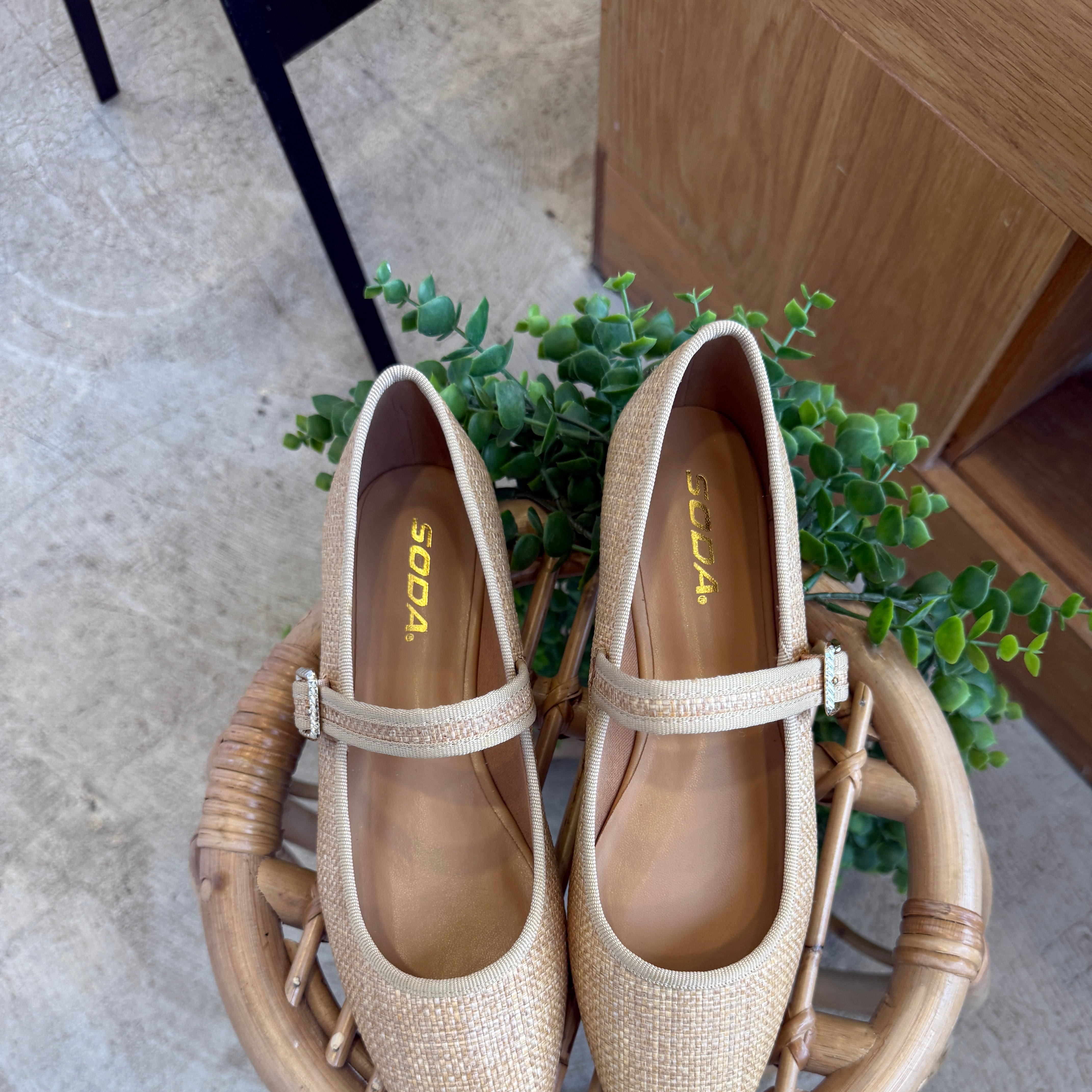 Soda Adora Natural Raffia Flat Shoe-Sandals-soda-The Silo Boutique, Women's Fashion Boutique Located in Warren and Grand Forks North Dakota