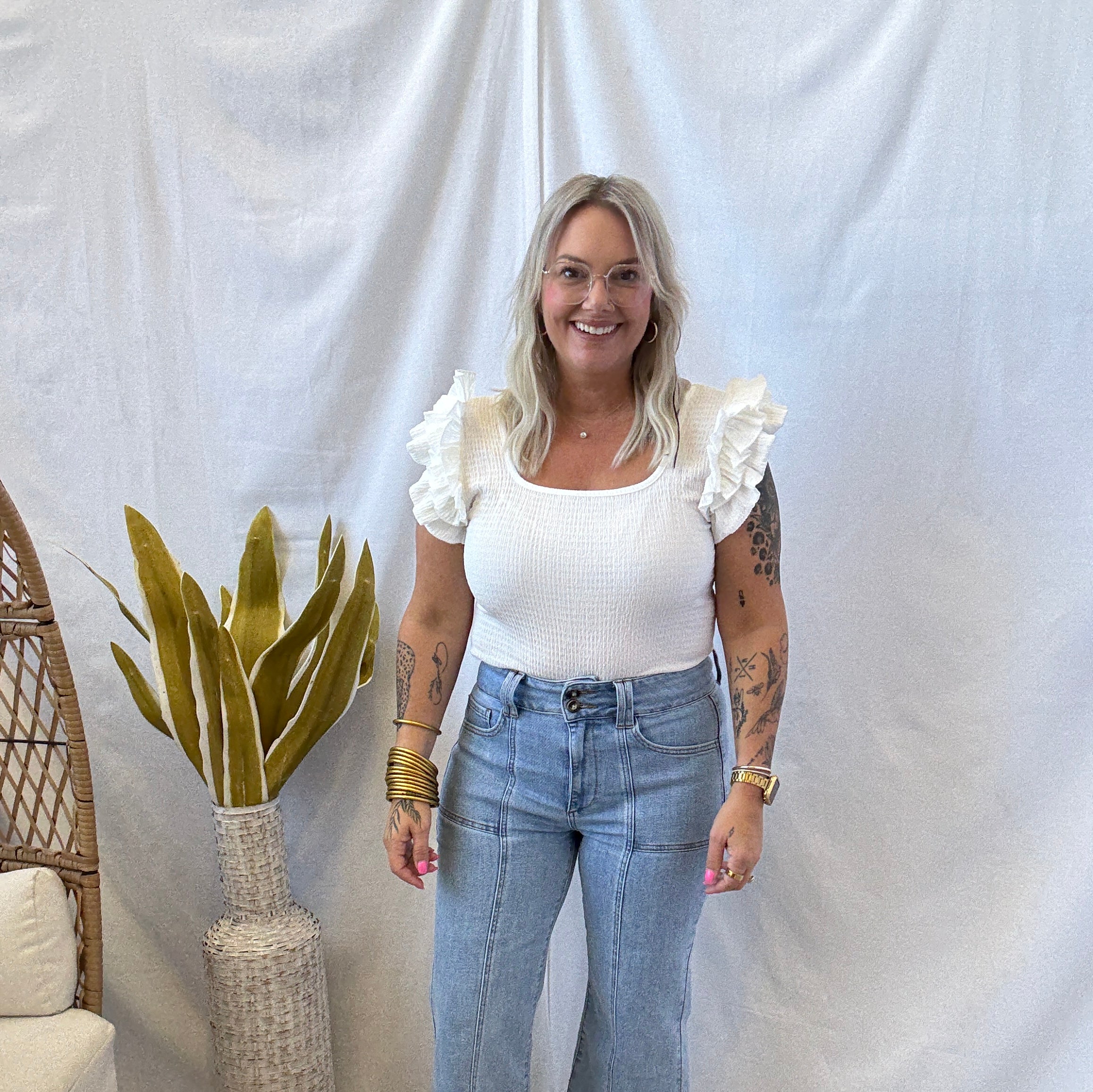 Mica French Light Jeans-Jeans-mica-The Silo Boutique, Women's Fashion Boutique Located in Warren and Grand Forks North Dakota